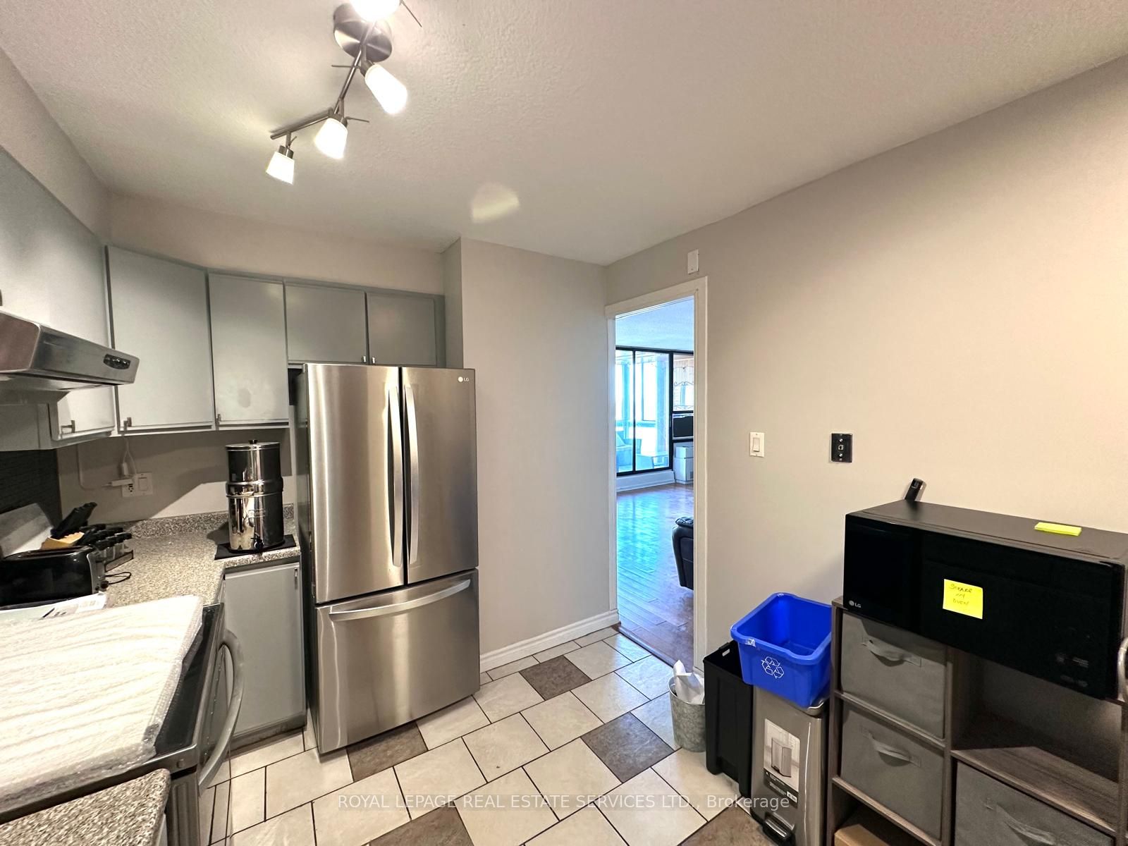 MLS #W12391873 image #10