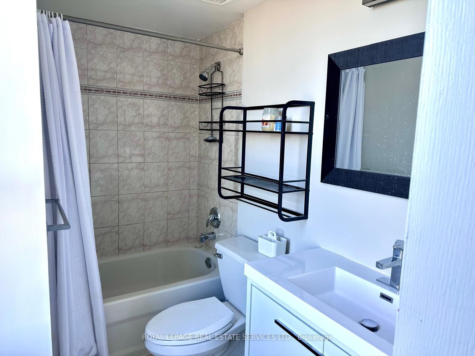 MLS #W12391873 image #14