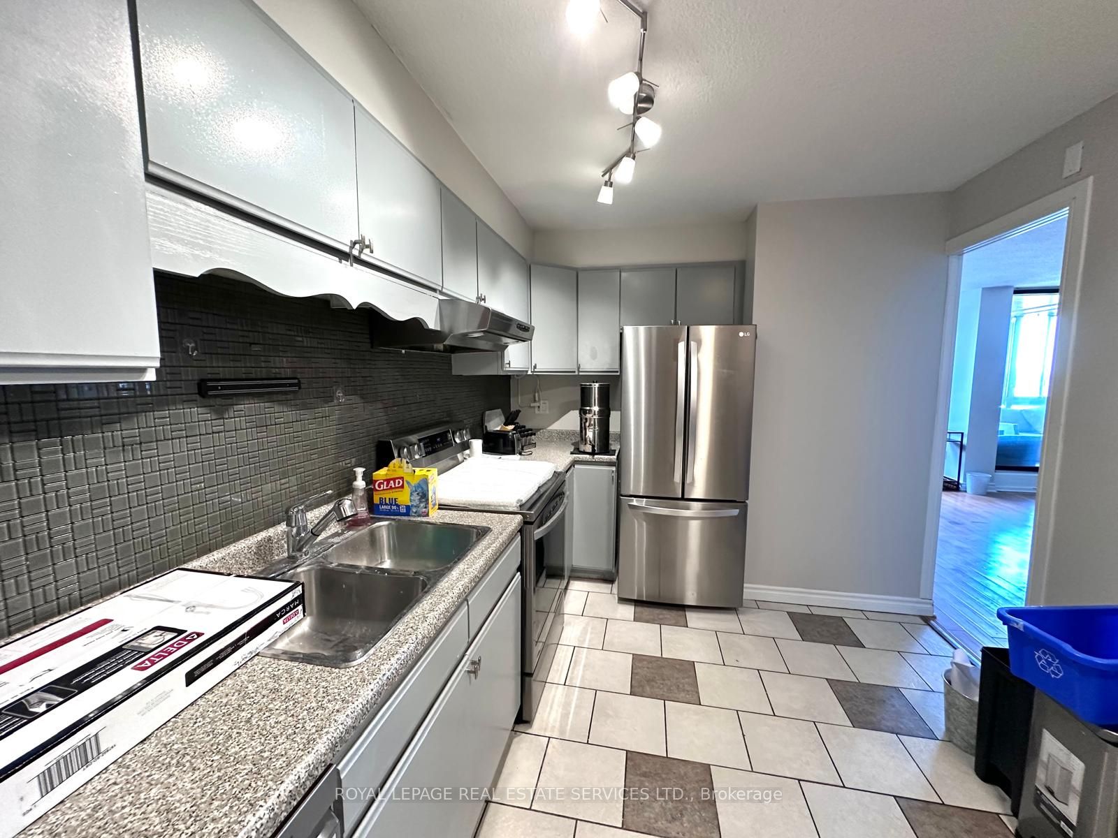 MLS #W12391873 image #9