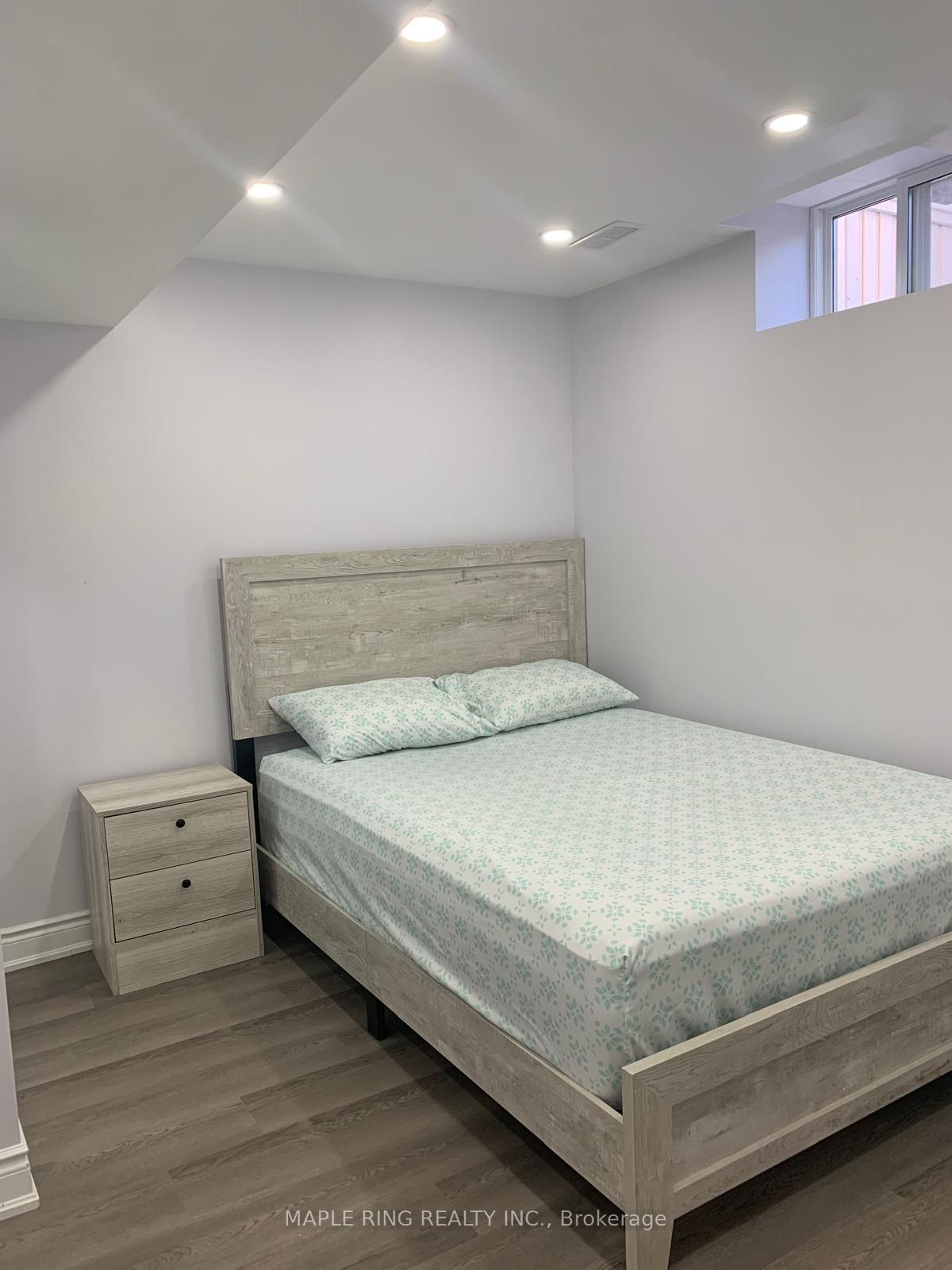 MLS #W12391929 image #6