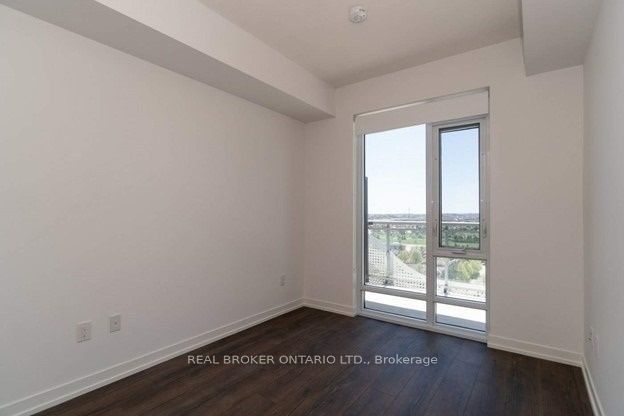 MLS #W12392006 image #9