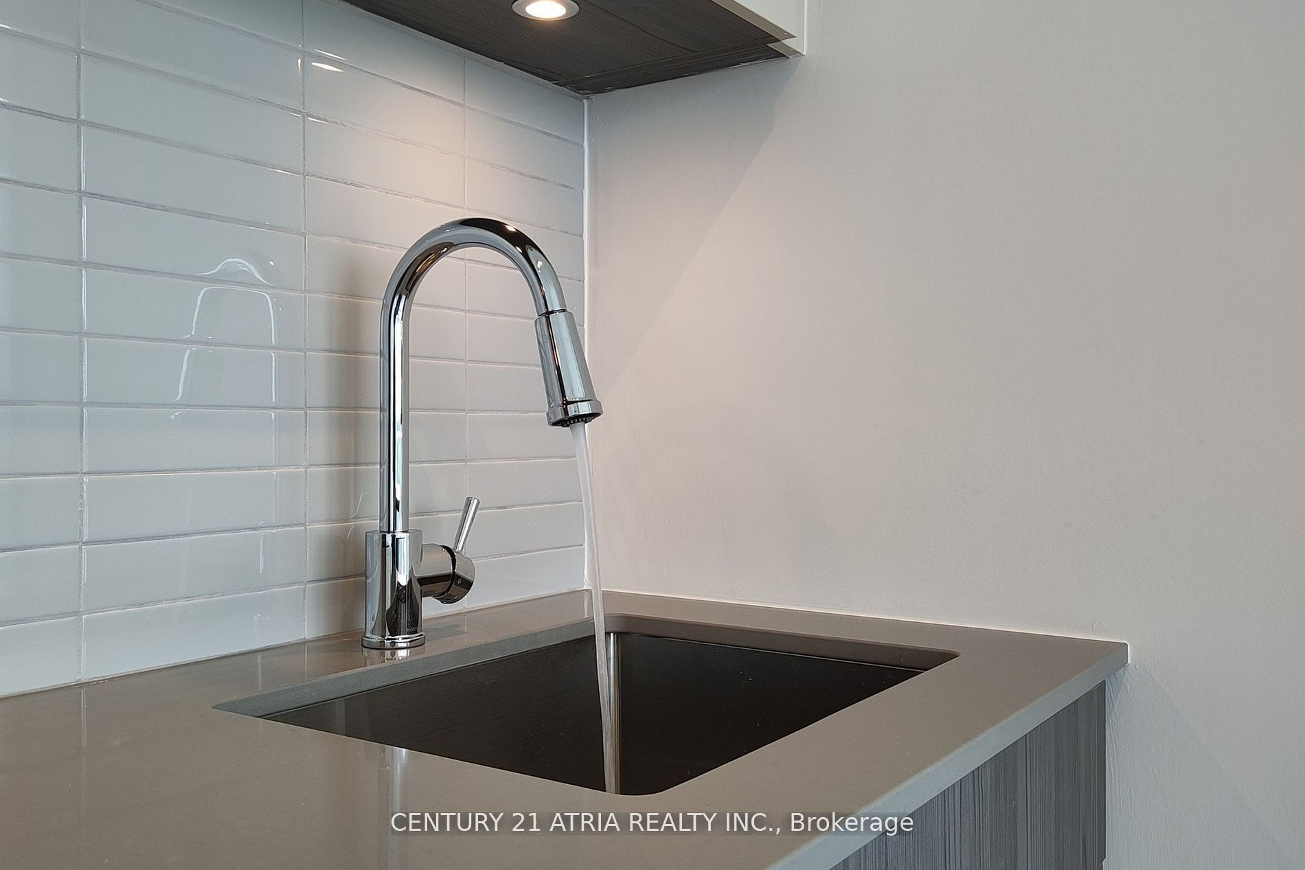 MLS #W12392020 image #13