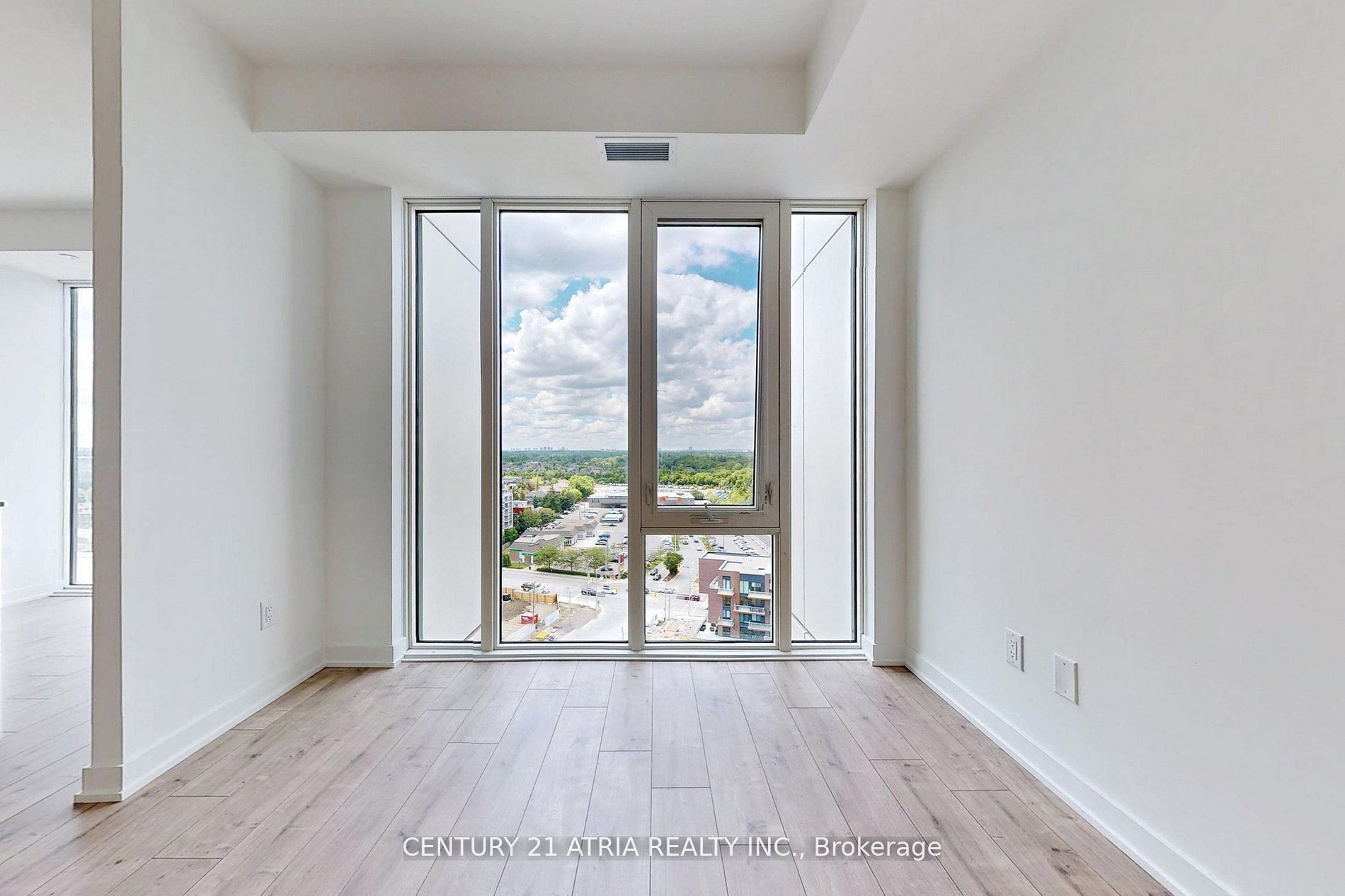 MLS #W12392020 image #3