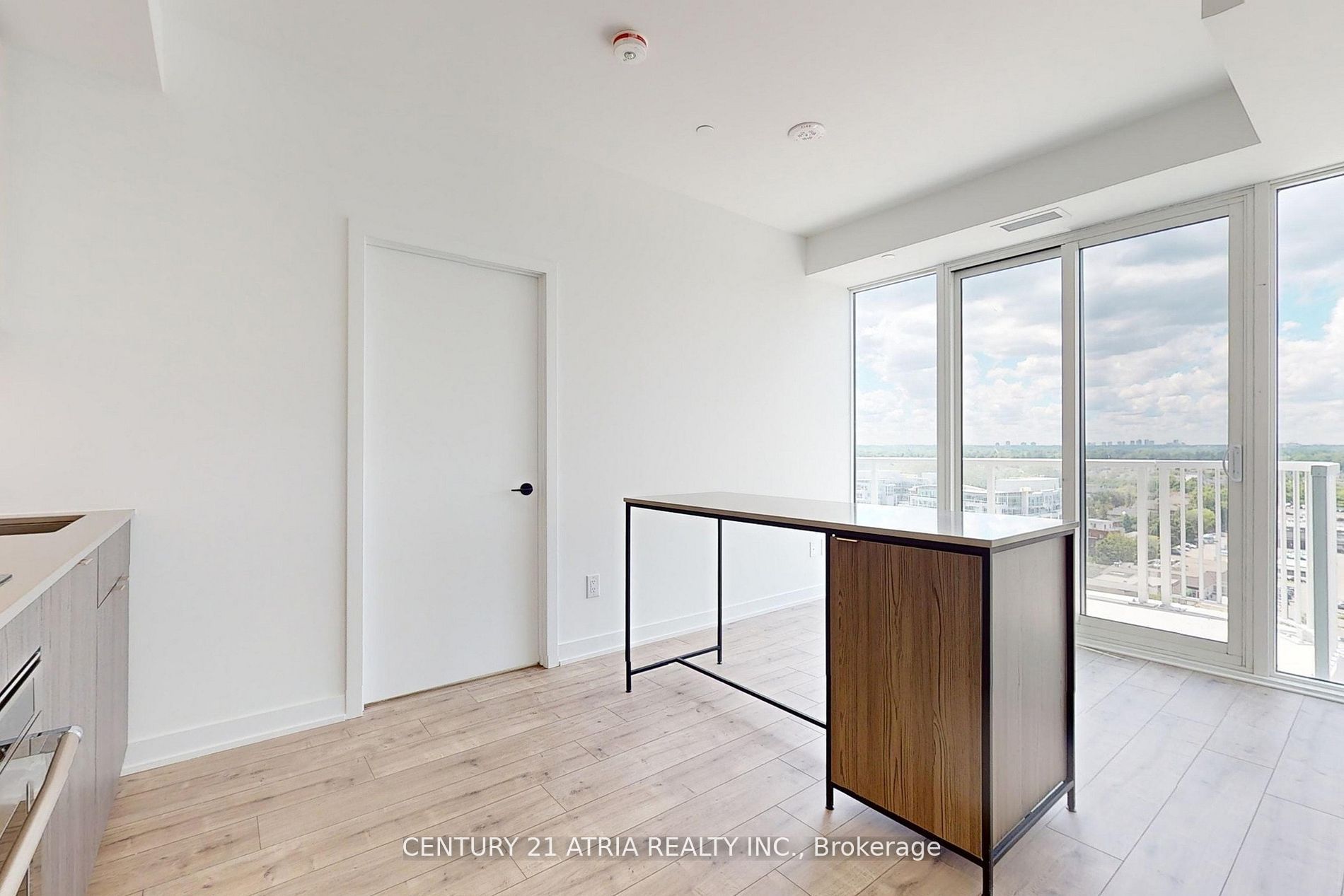 MLS #W12392020 image #7