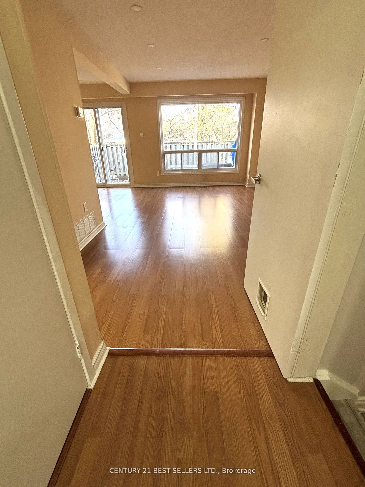 MLS #W12392240 image #9