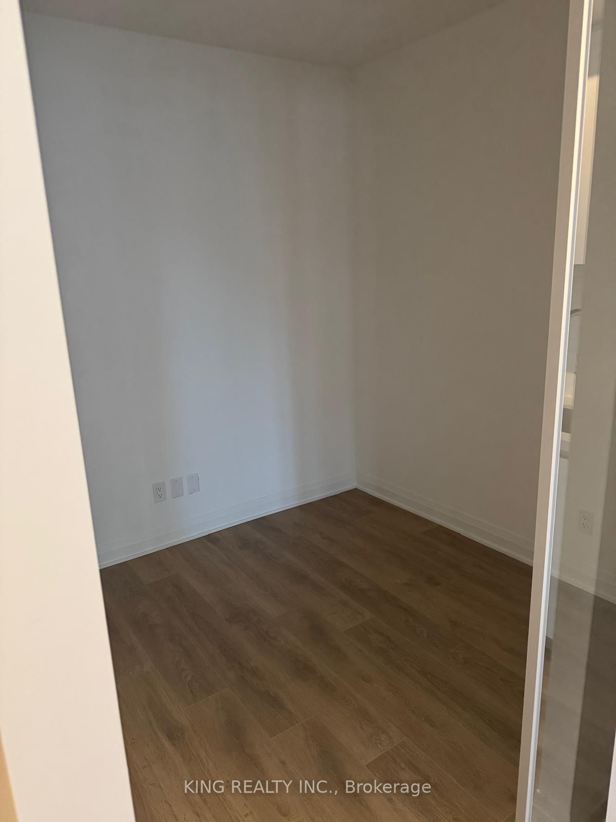 MLS #W12392845 image #12