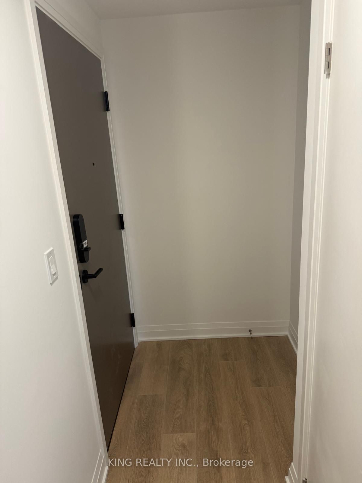 MLS #W12392845 image #18