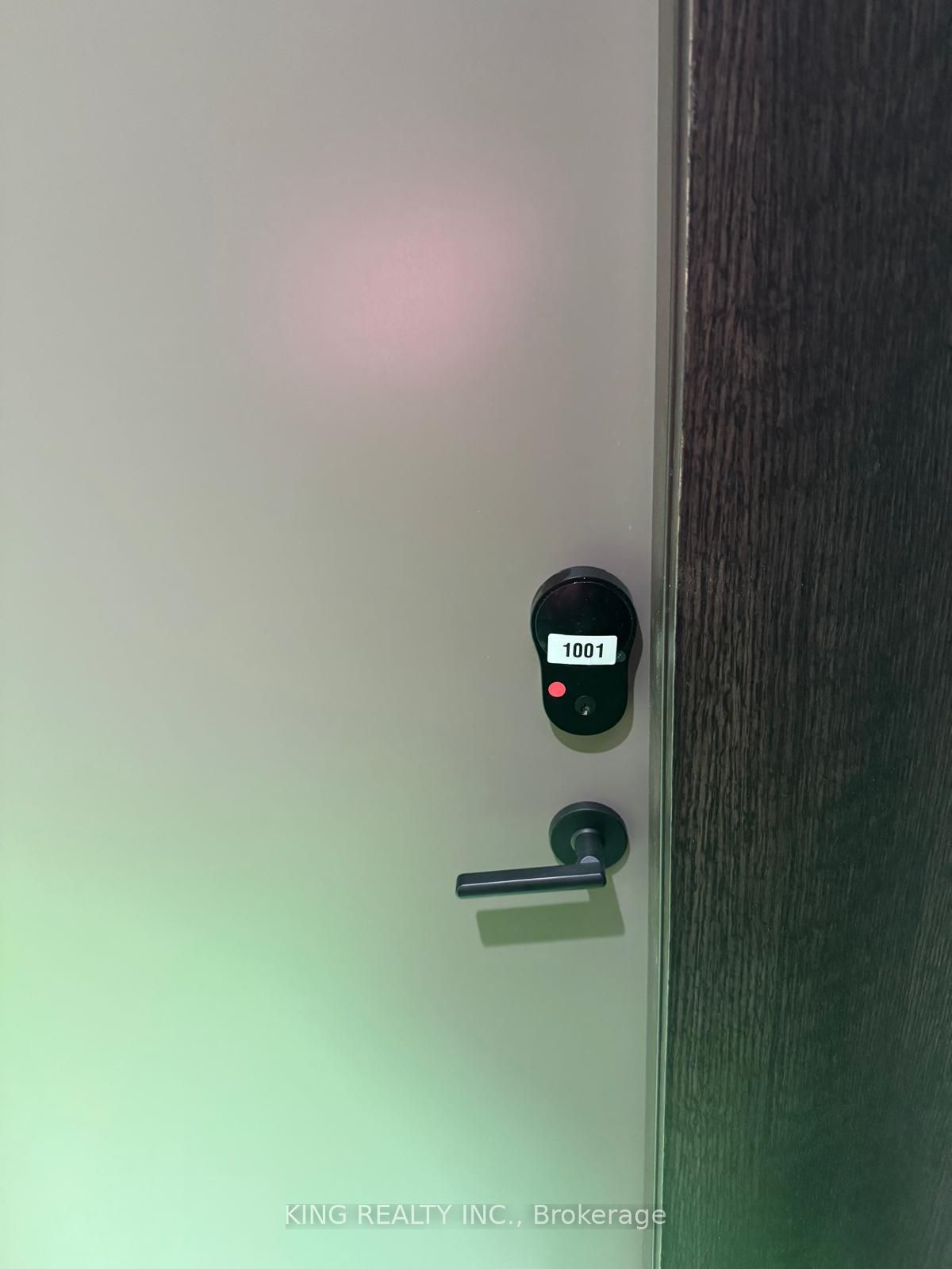 MLS #W12392845 image #3