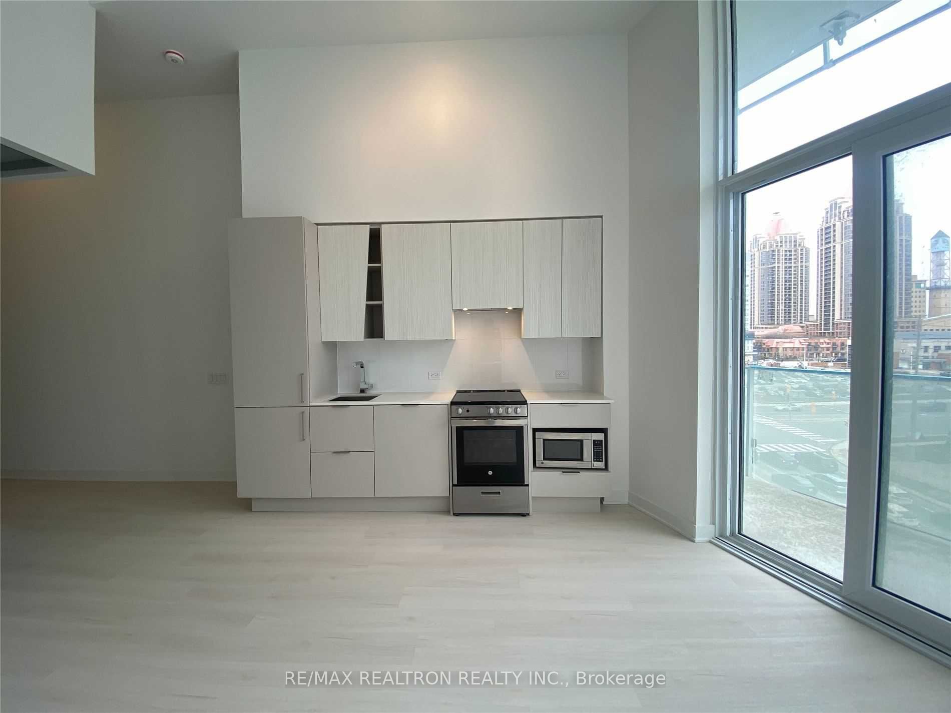 MLS #W12392989 image #2