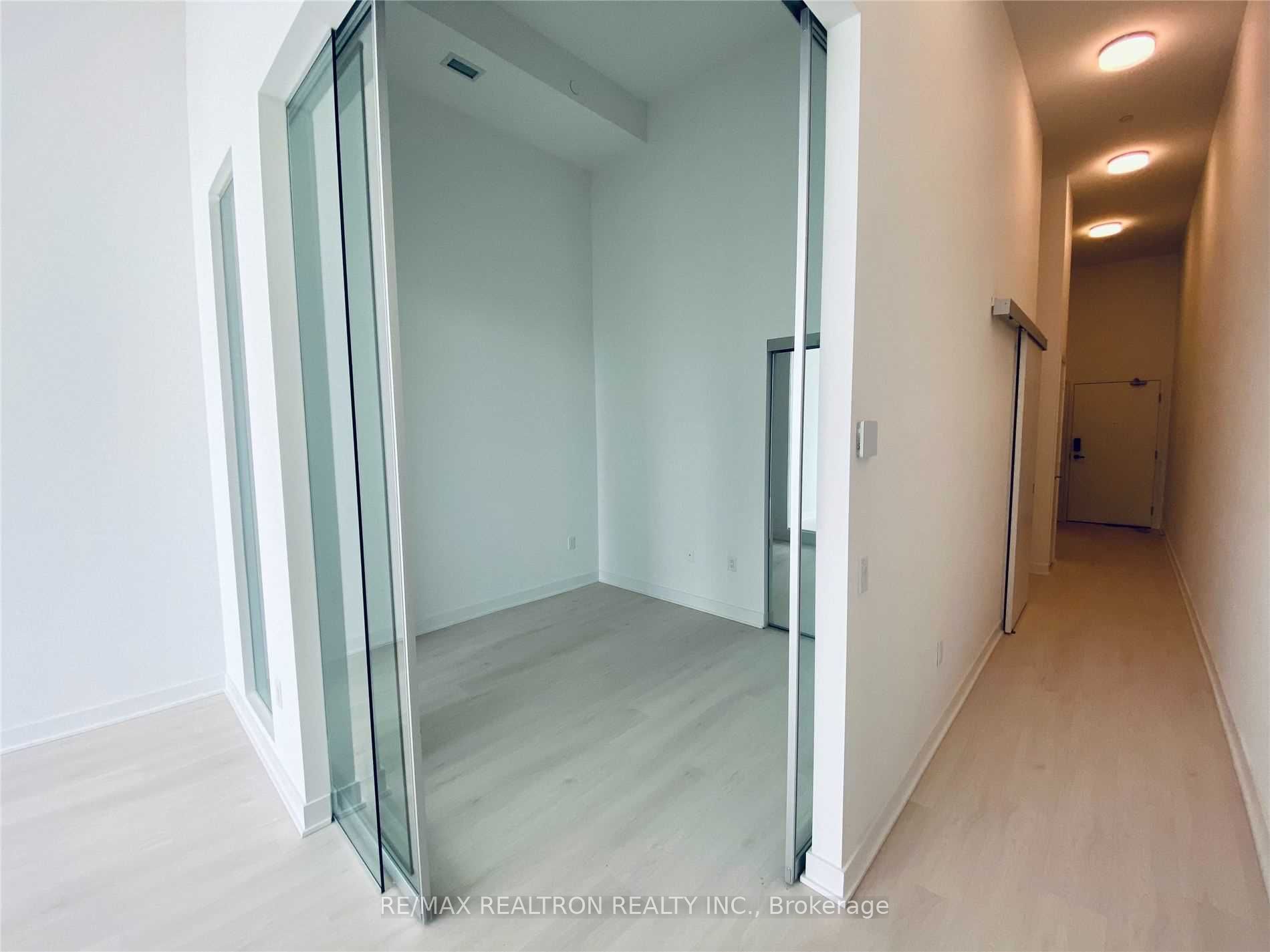 MLS #W12392989 image #3