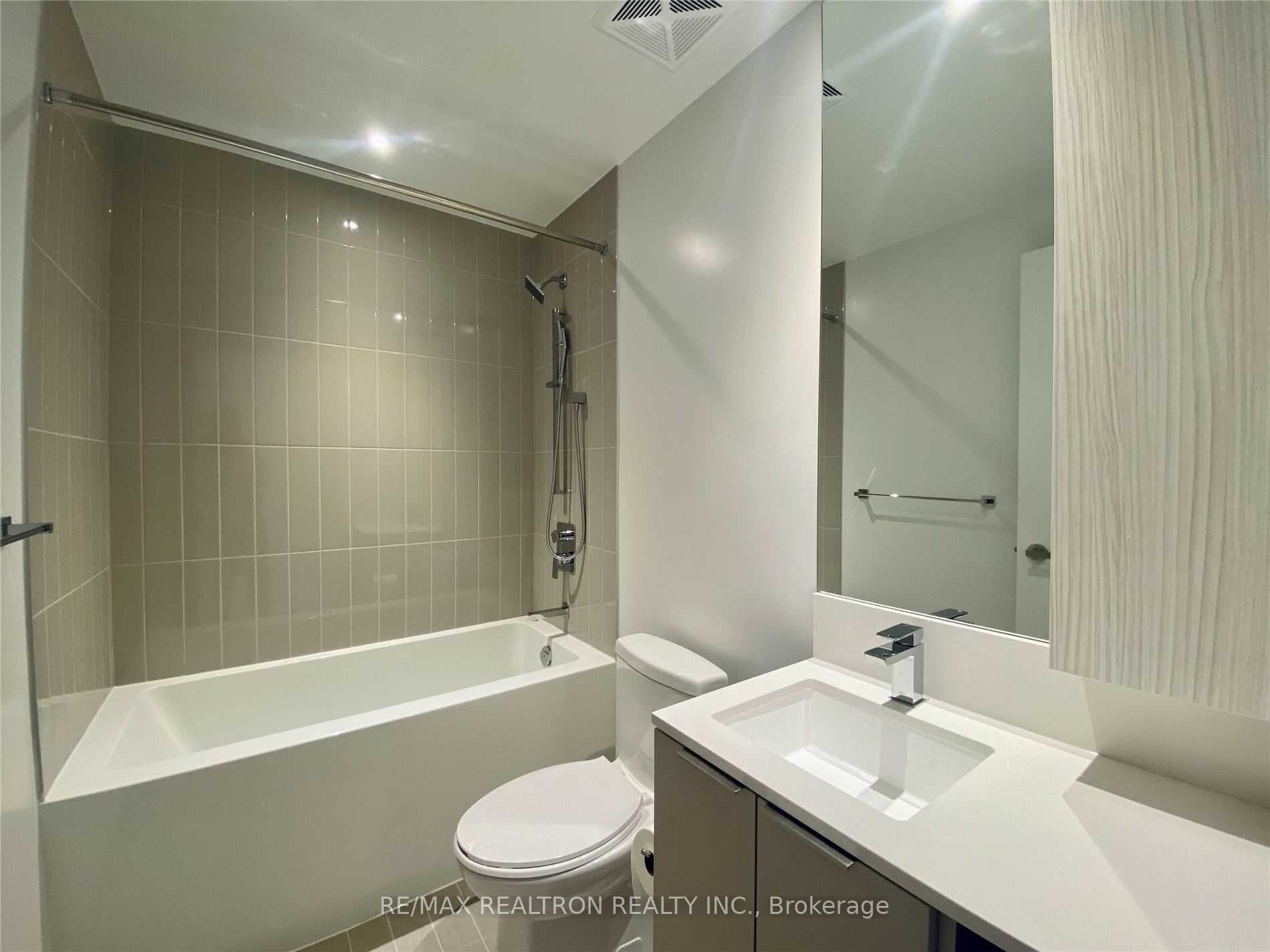 MLS #W12392989 image #6