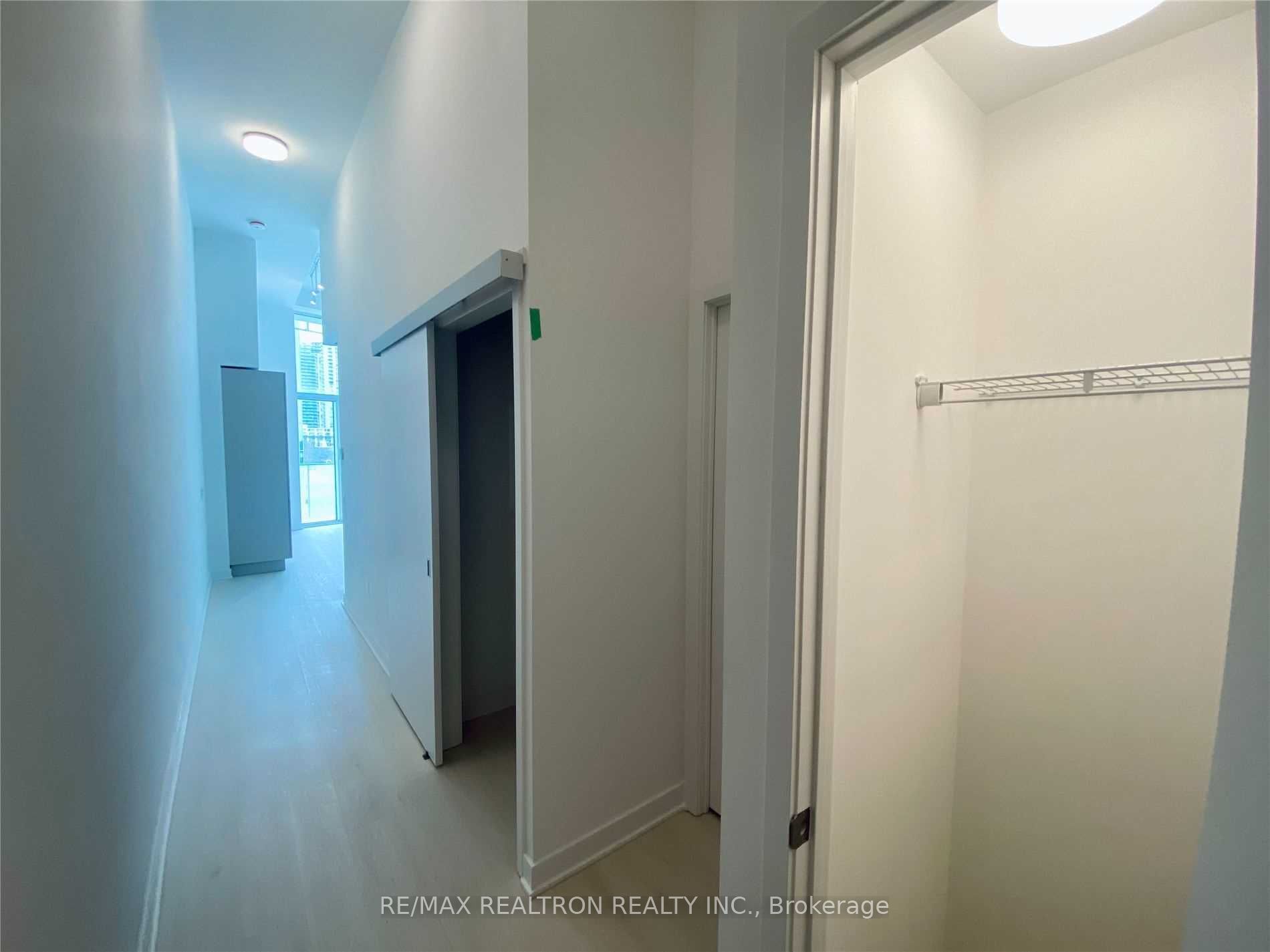 MLS #W12392989 image #7