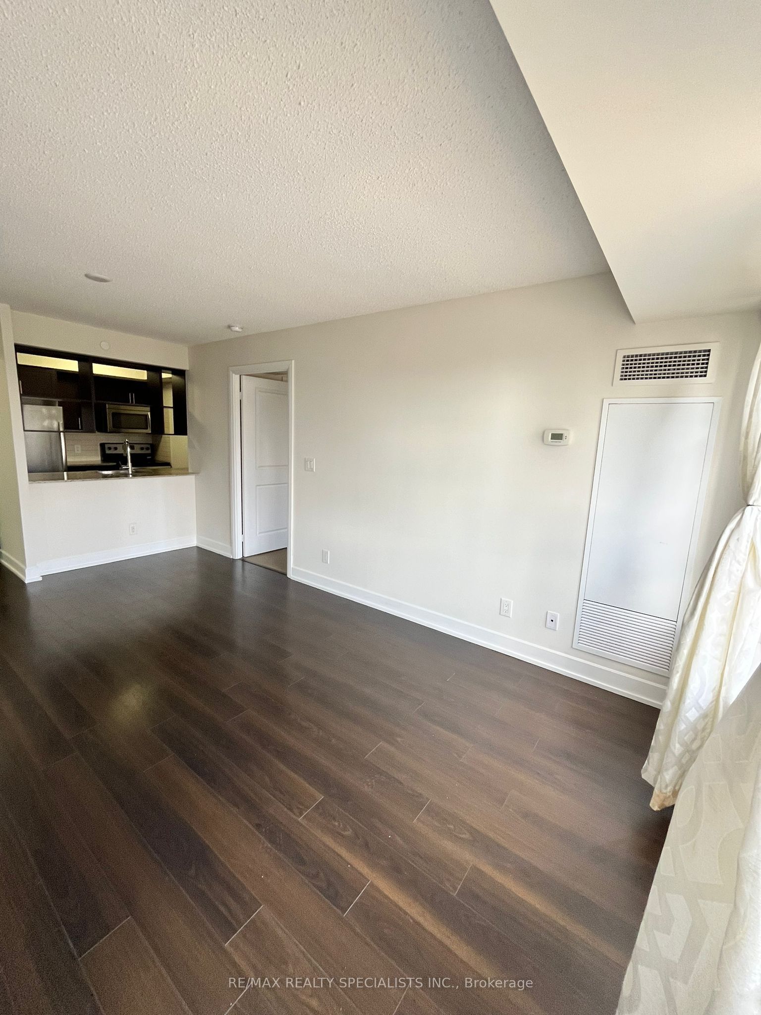 MLS #W12393002 image #16