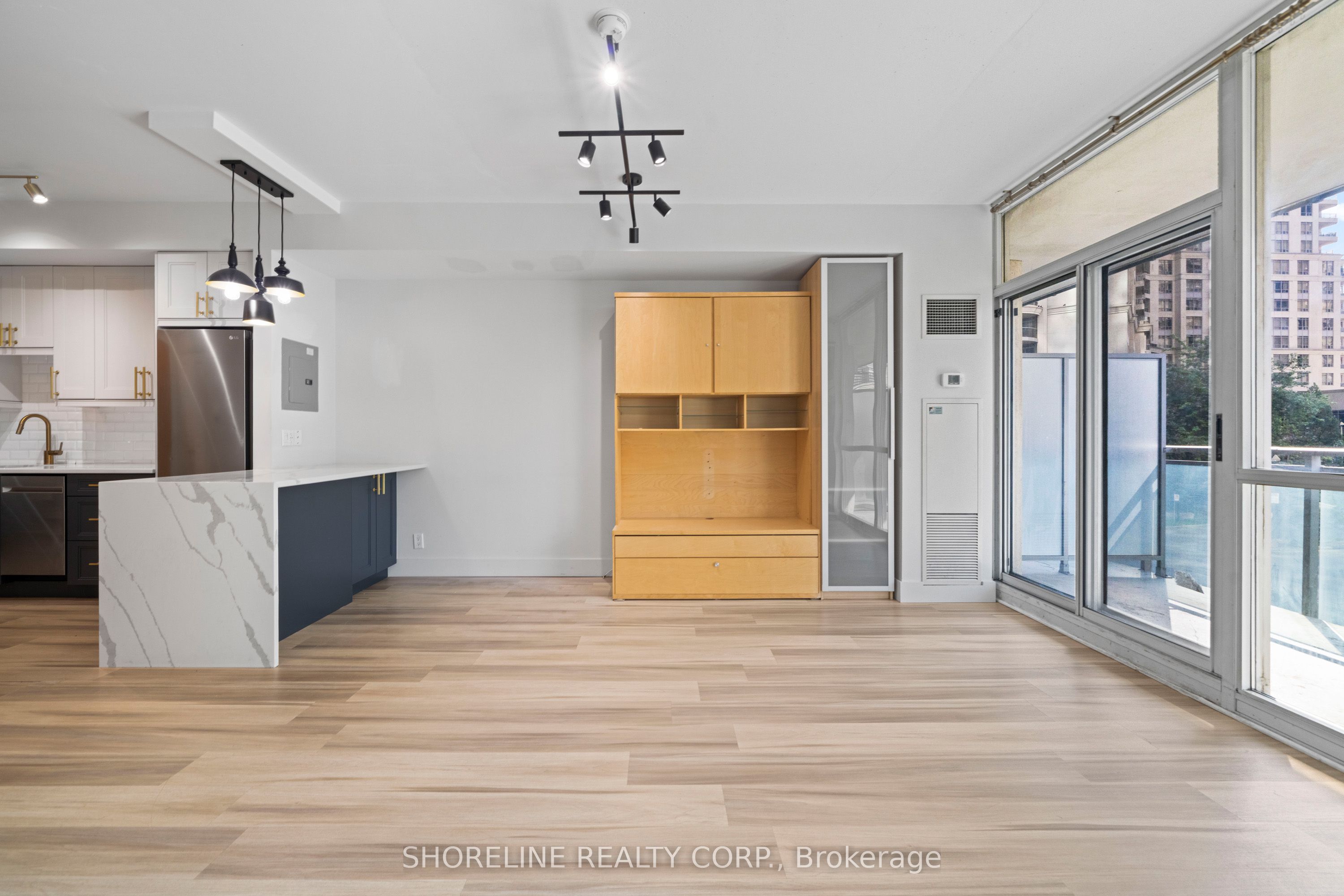 MLS #W12393134 image #8