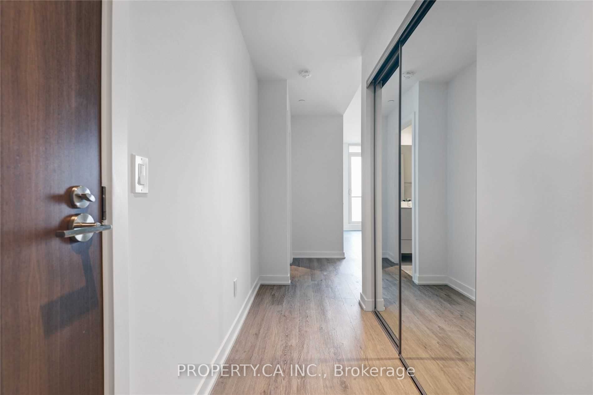 MLS #W12393516 image #1