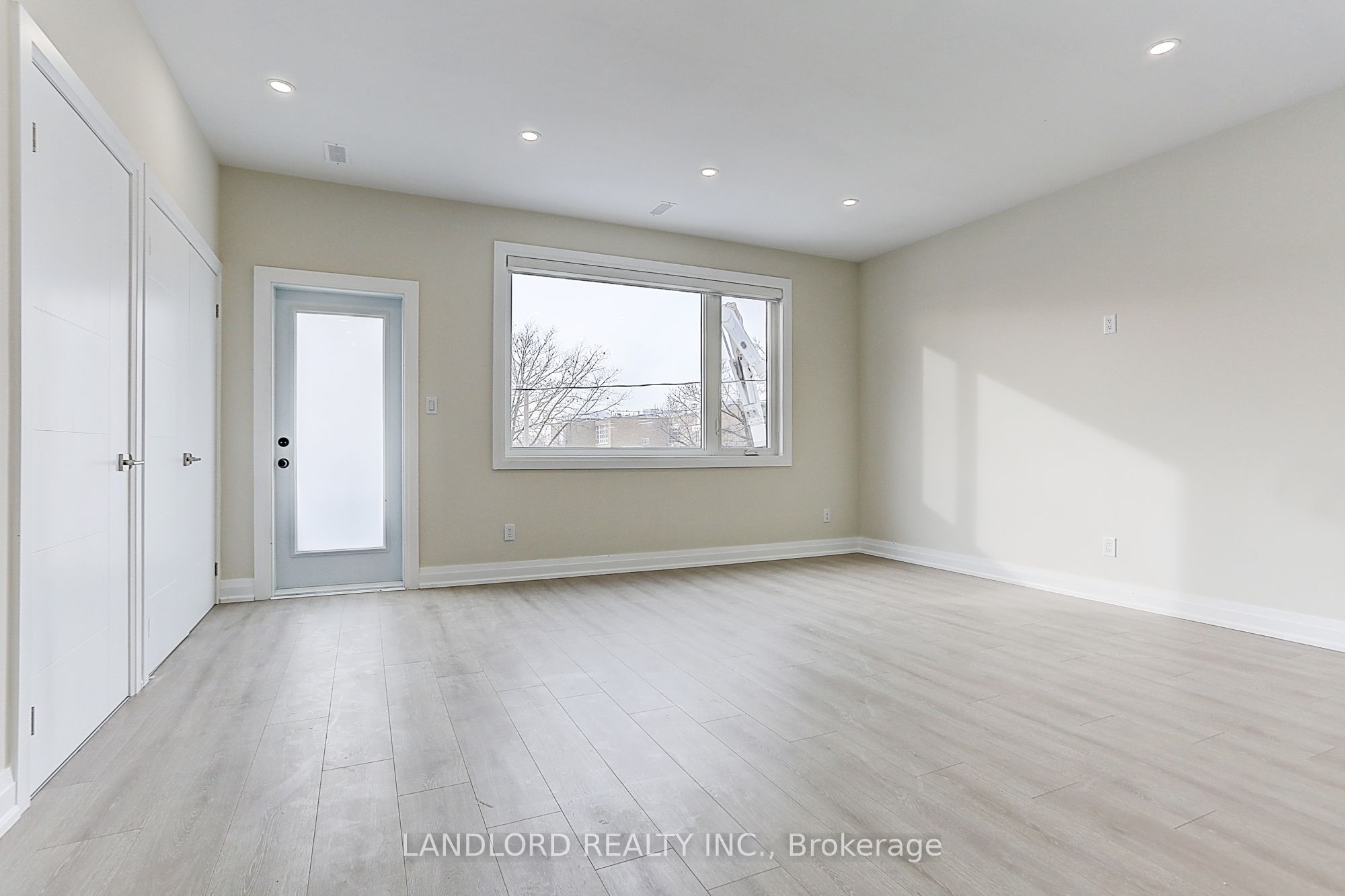 MLS #W12393915 image #5