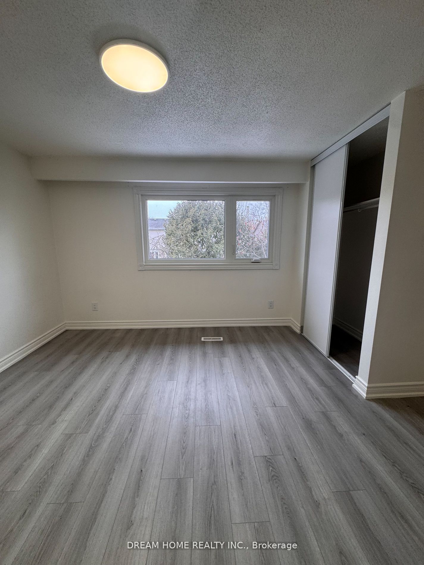 MLS #W12394018 image #20