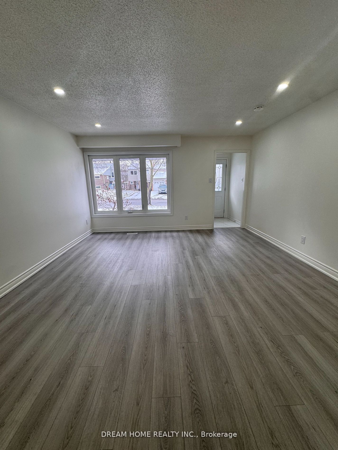 MLS #W12394018 image #7