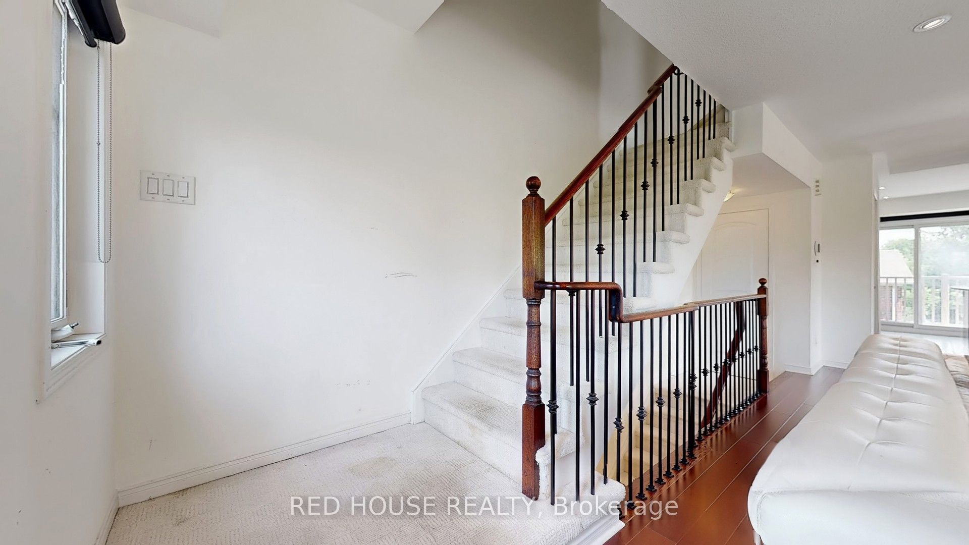 MLS #W12394186 image #16