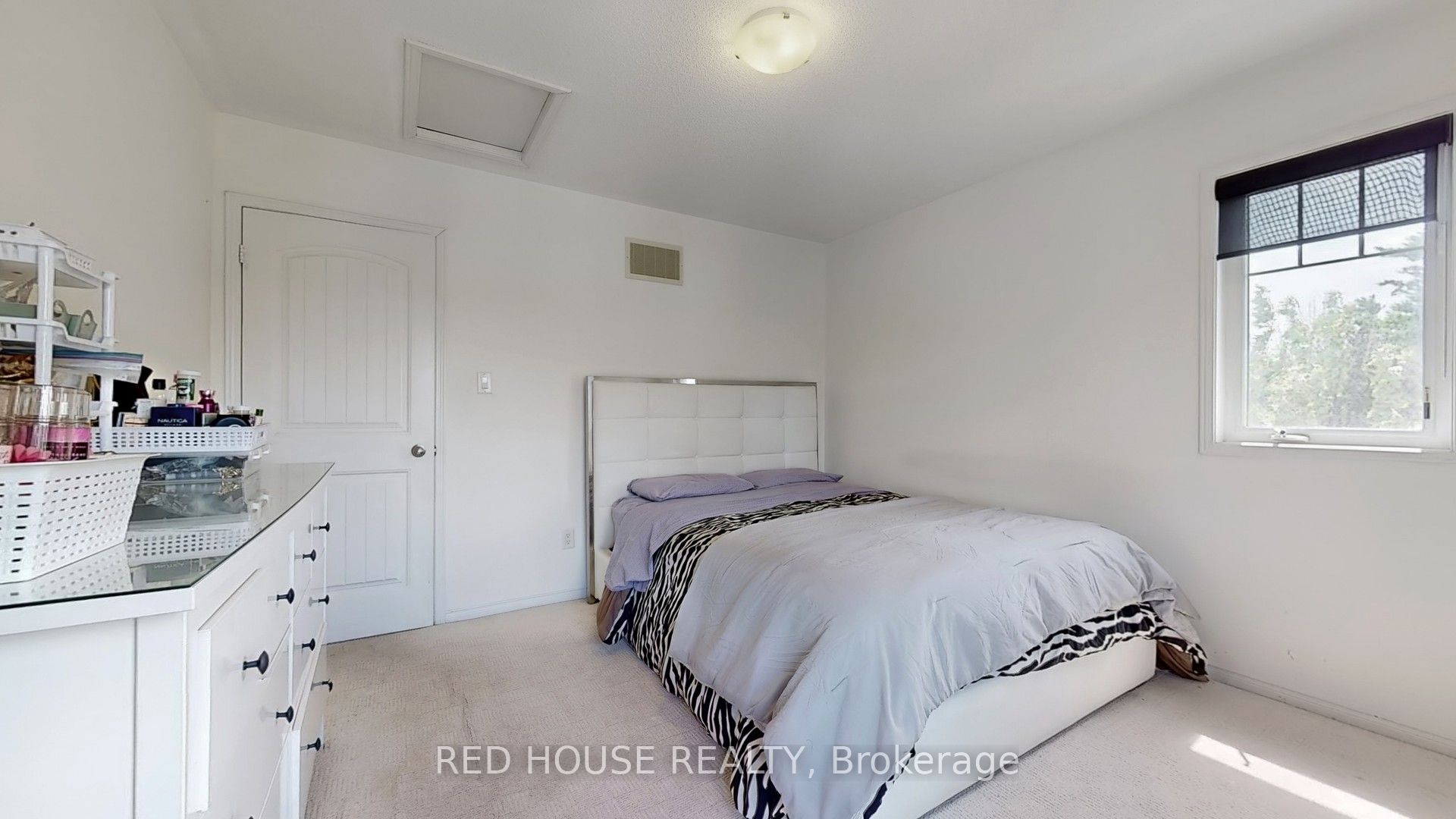 MLS #W12394186 image #22