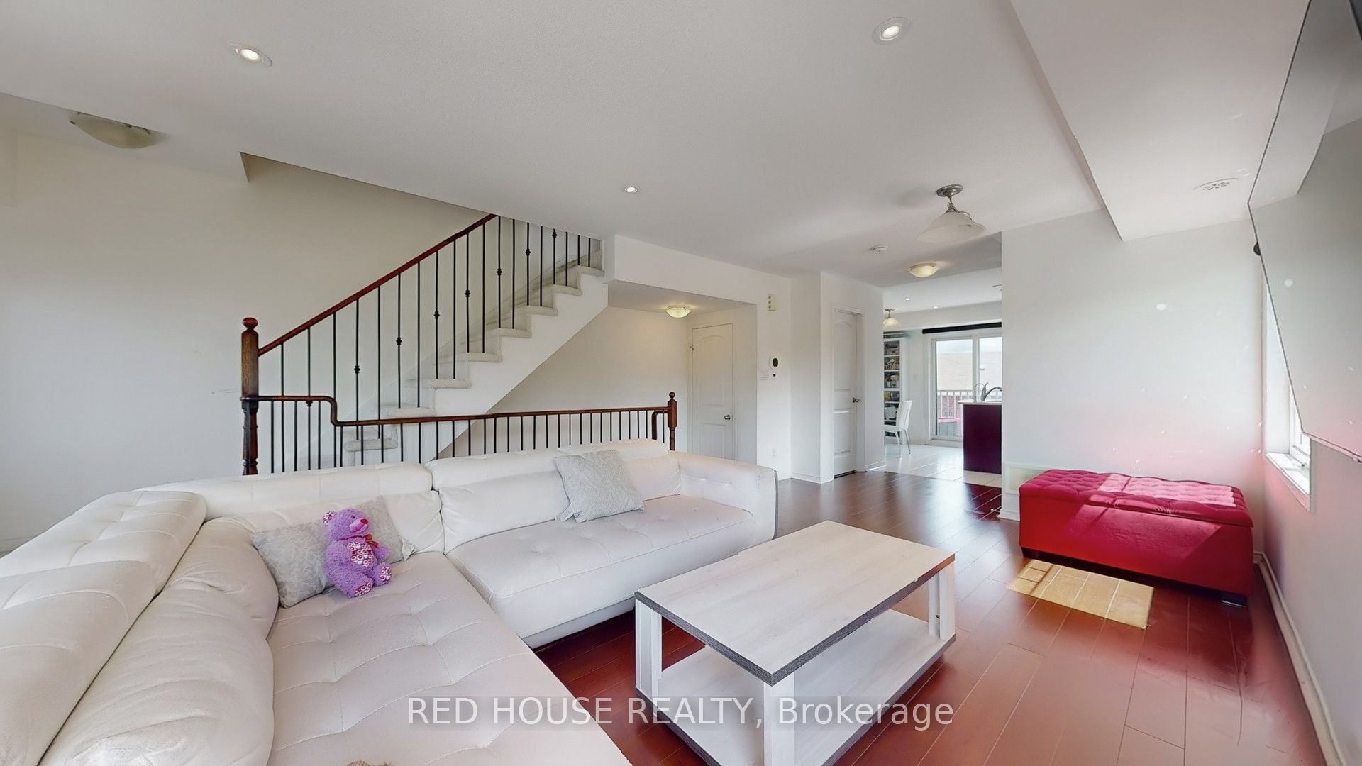 MLS #W12394186 image #5