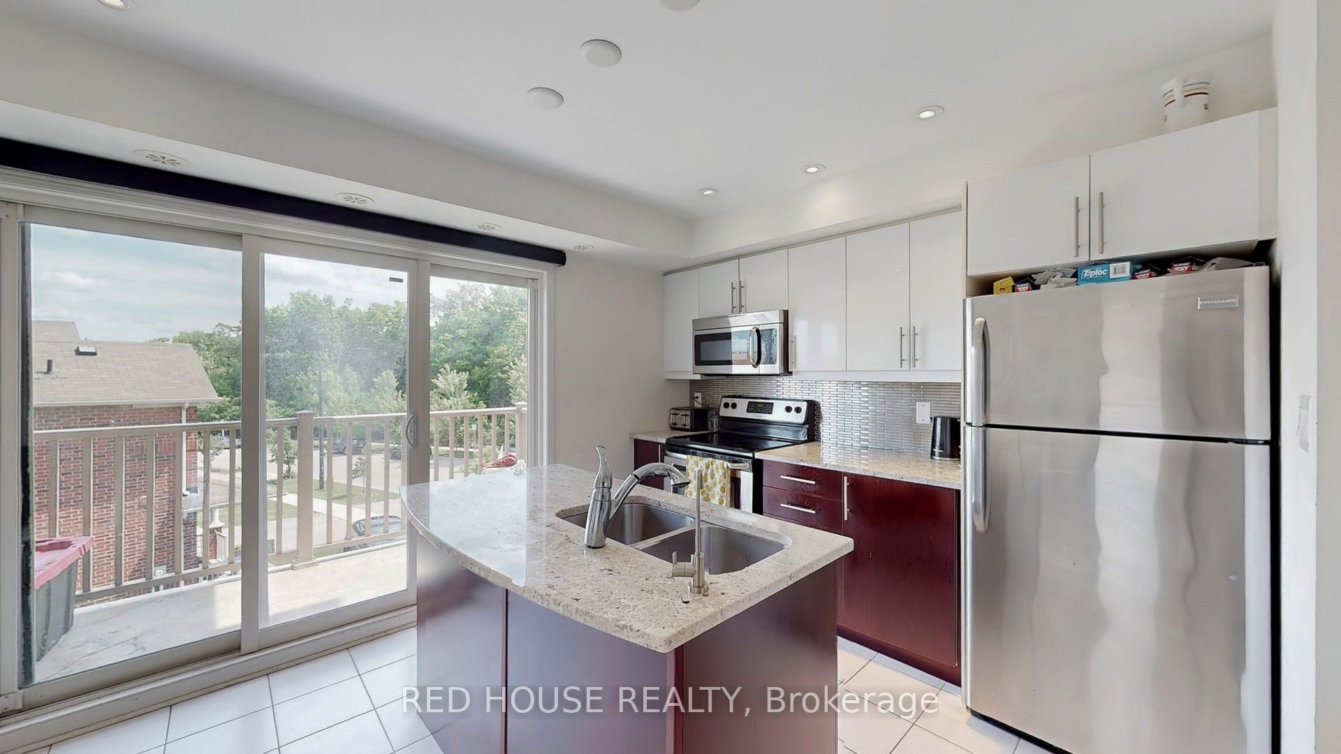 MLS #W12394186 image #8