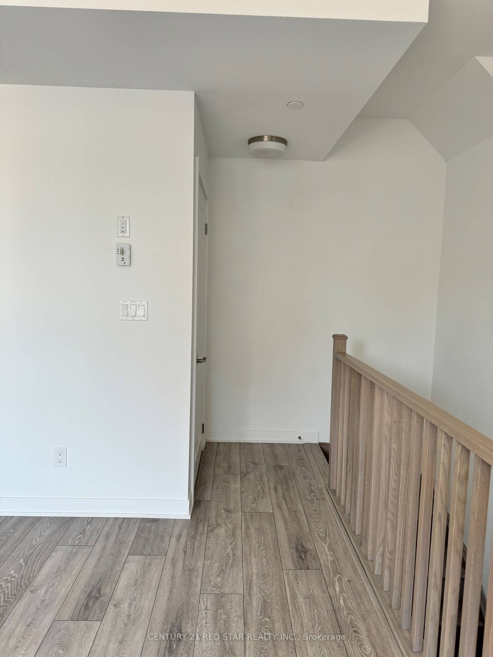 MLS #W12394278 image #10