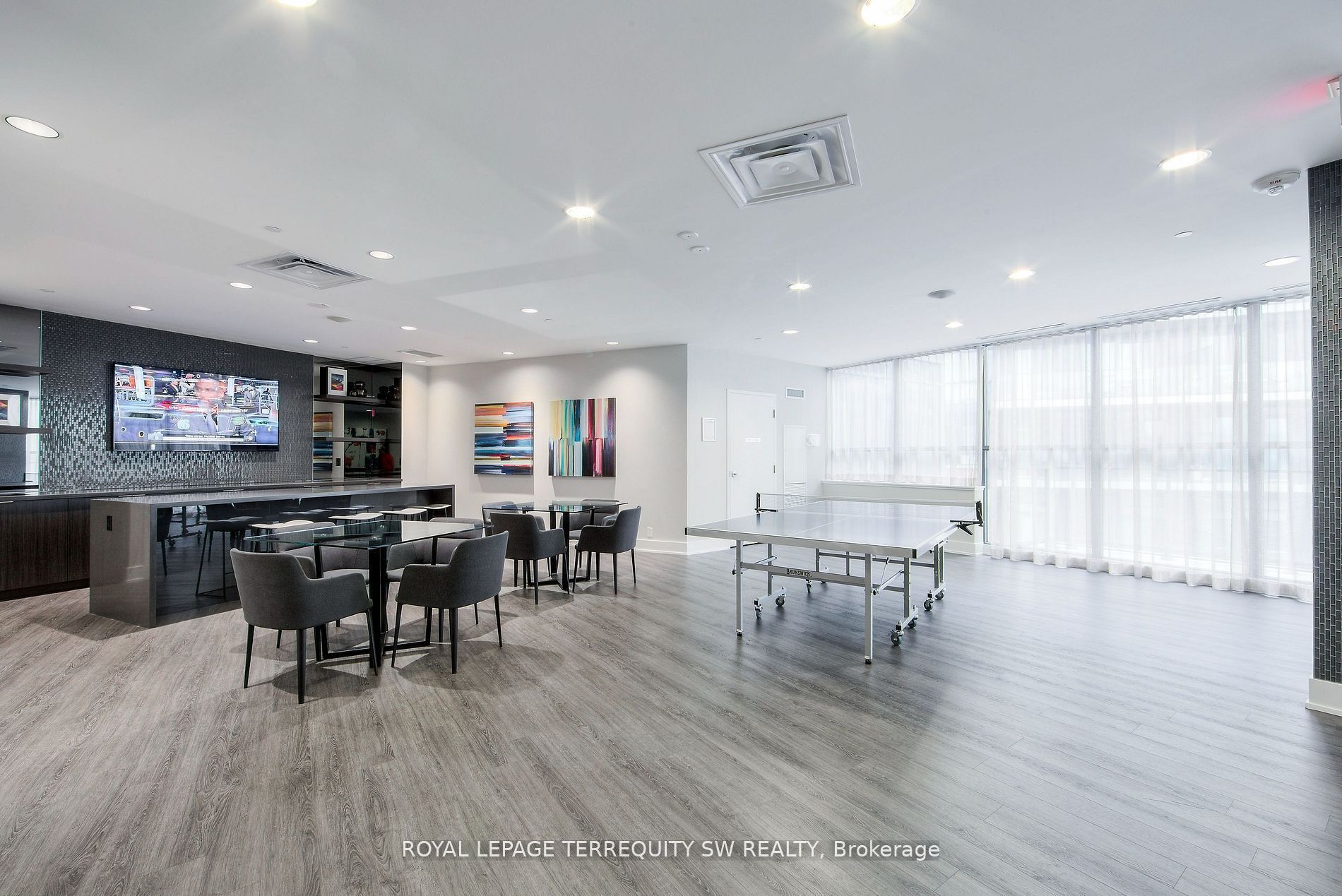 MLS #W12394420 image #14