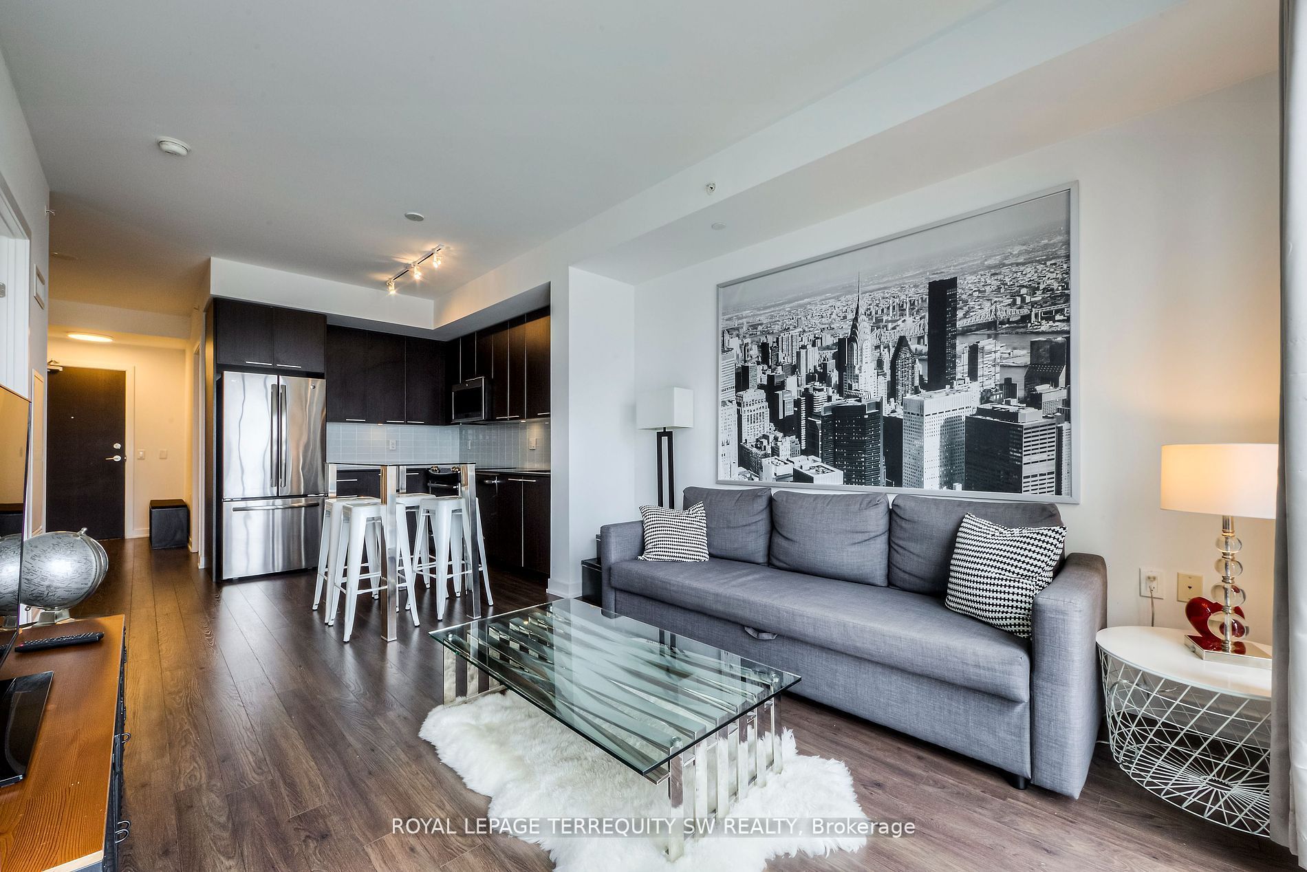 MLS #W12394420 image #5