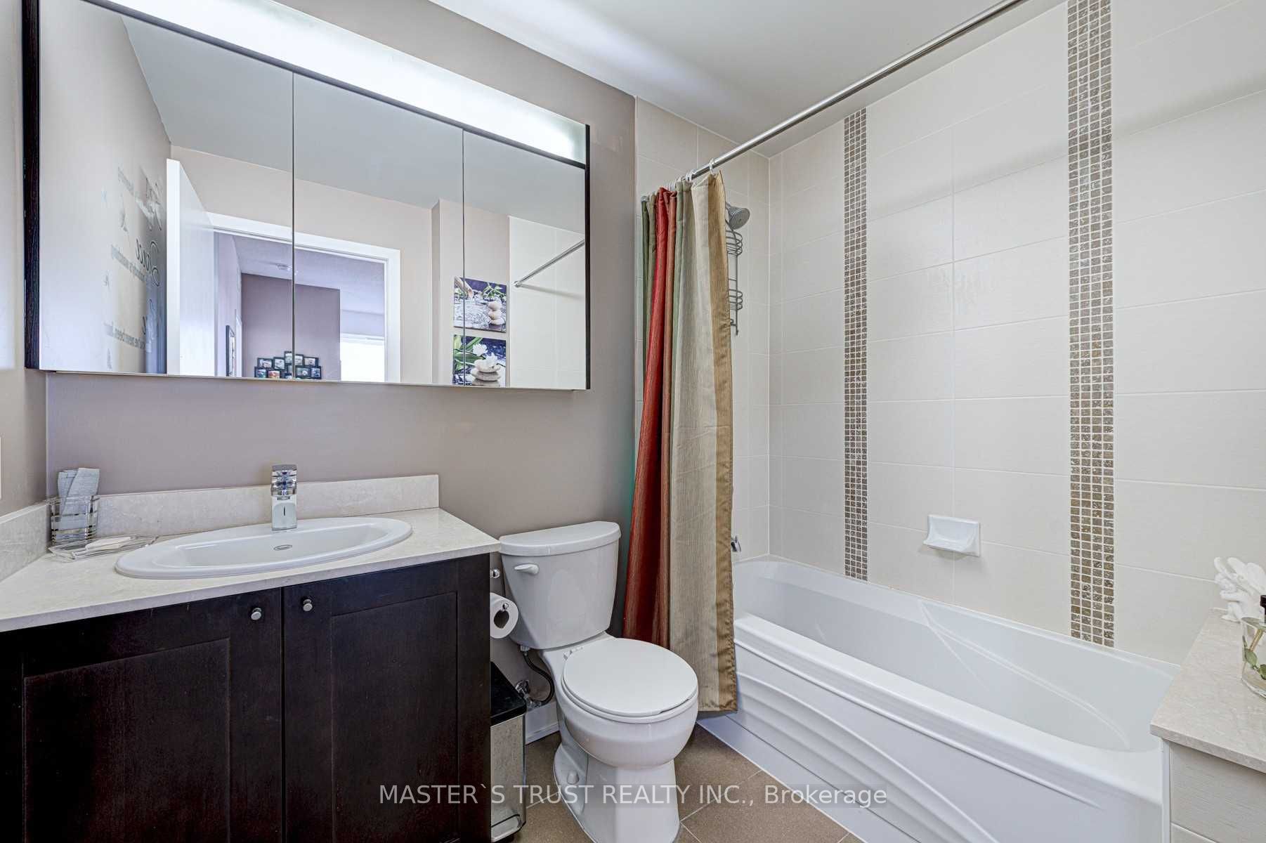 MLS #W12394480 image #12