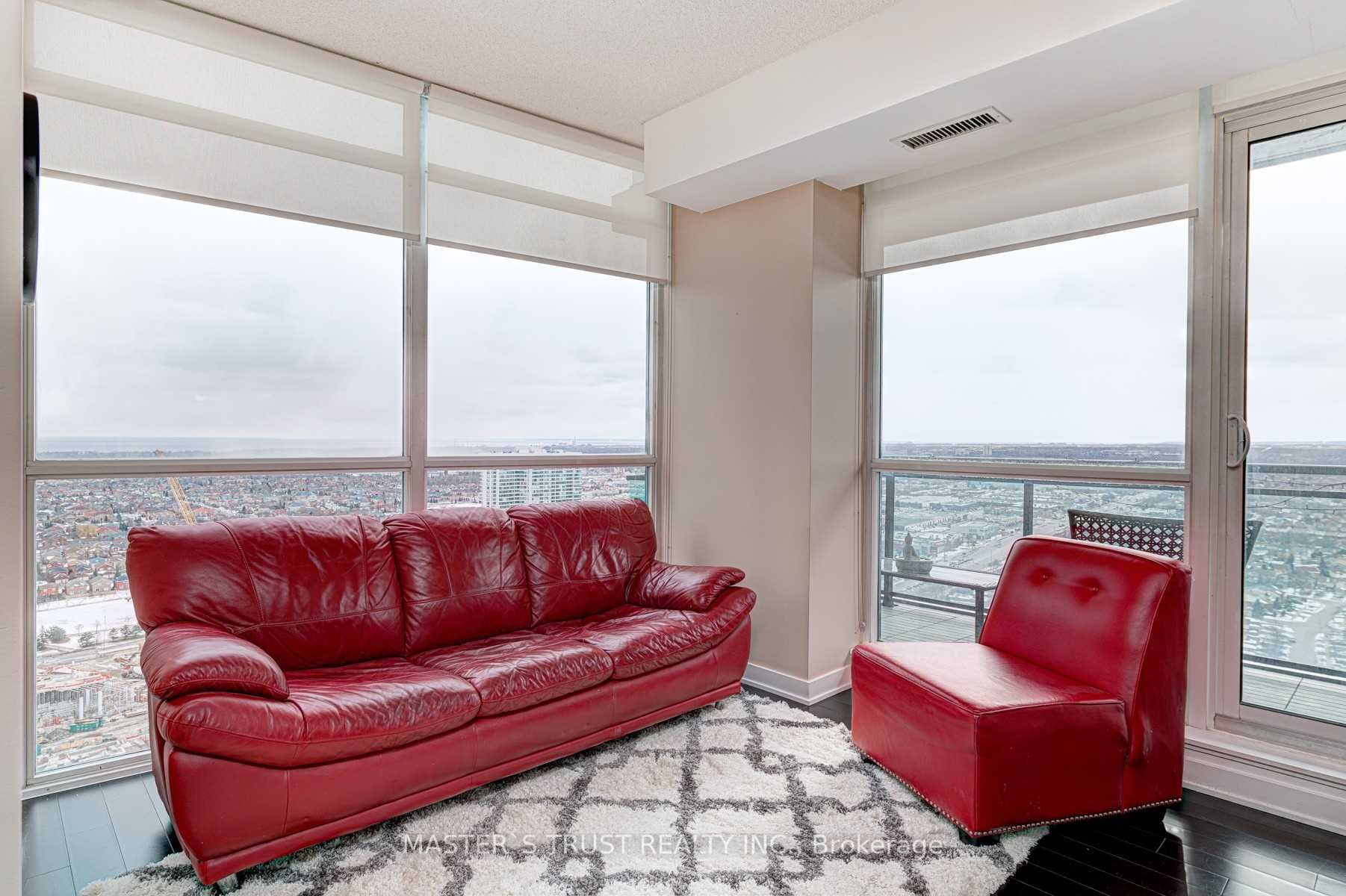 MLS #W12394480 image #6