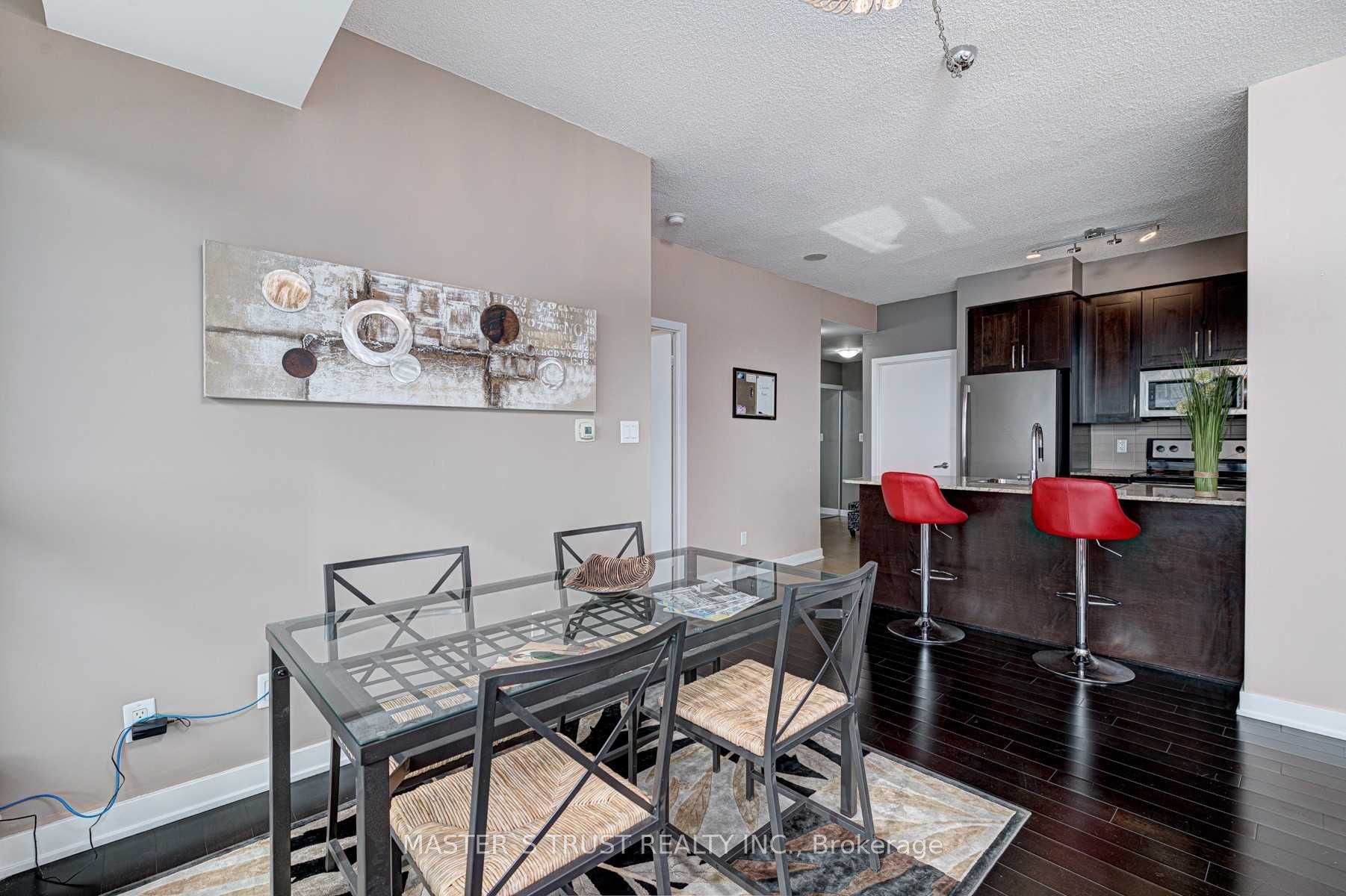 MLS #W12394480 image #7