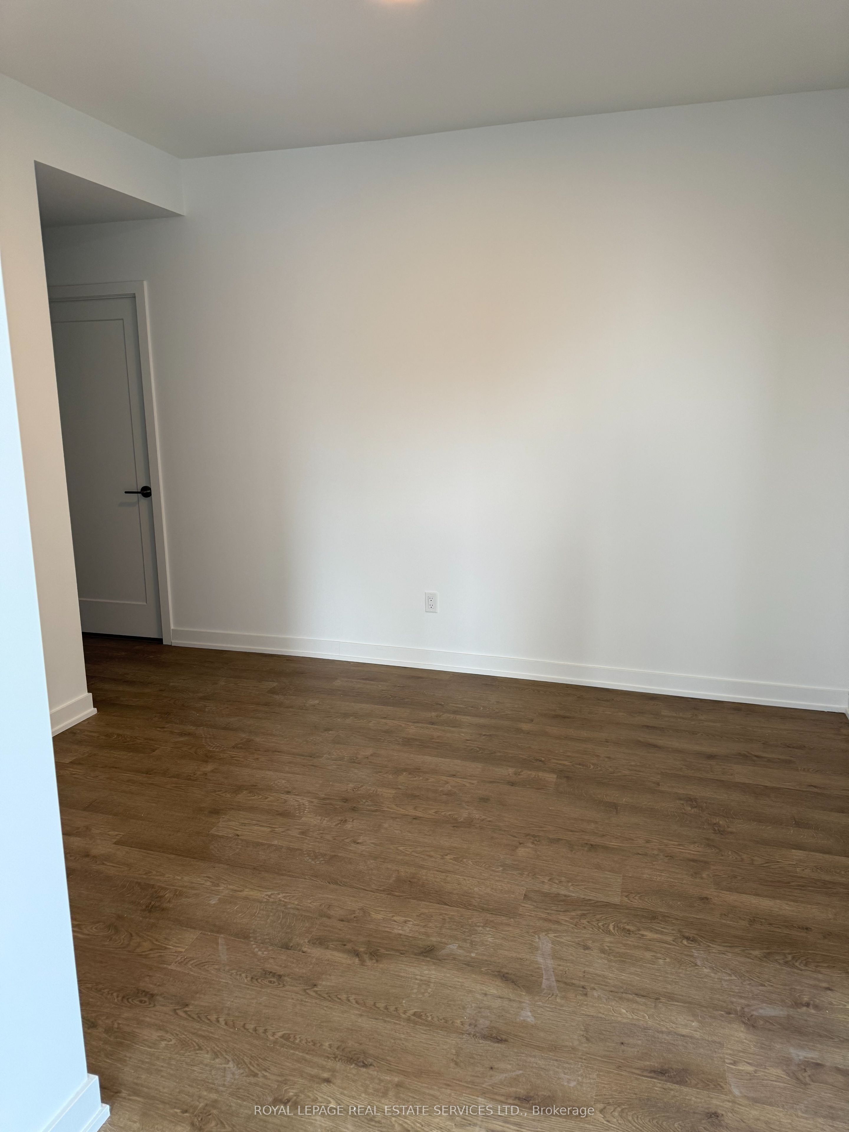 MLS #W12394548 image #10