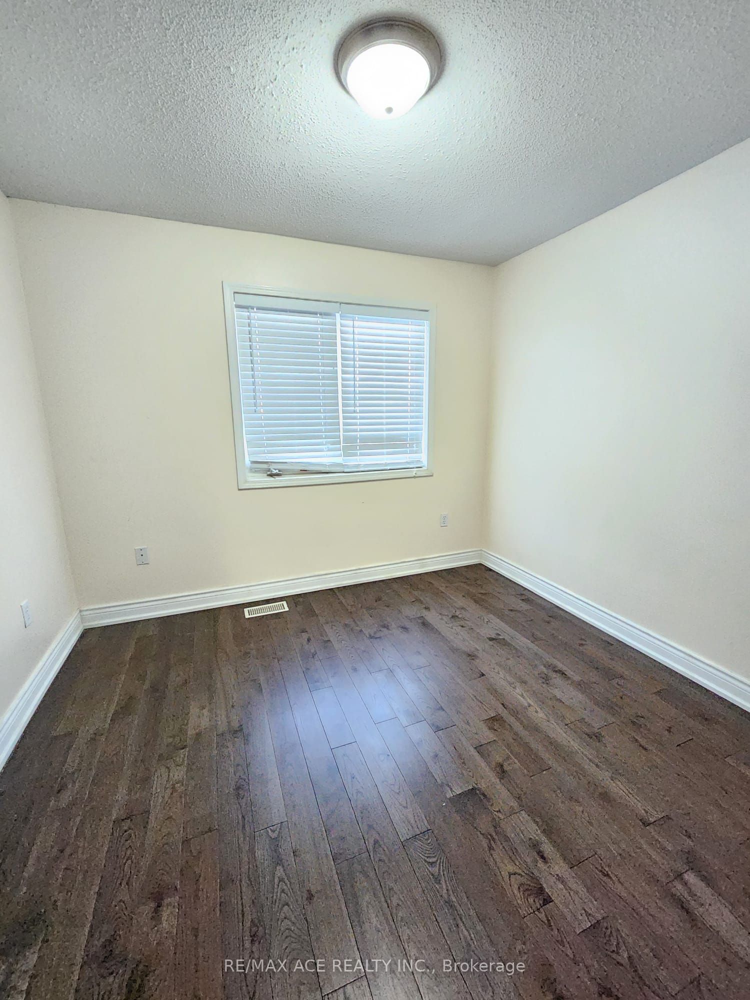 MLS #W12394814 image #14