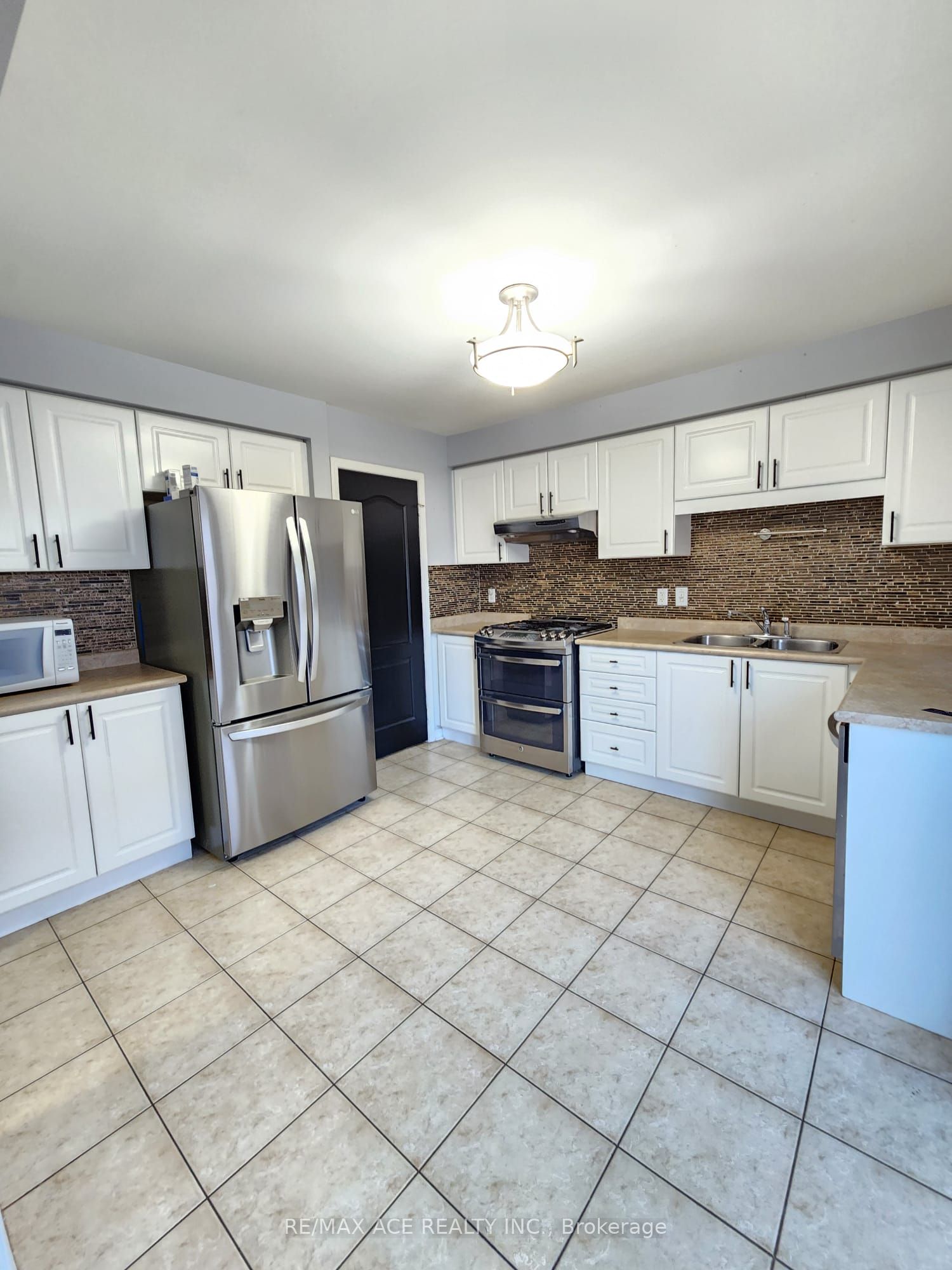 MLS #W12394814 image #6