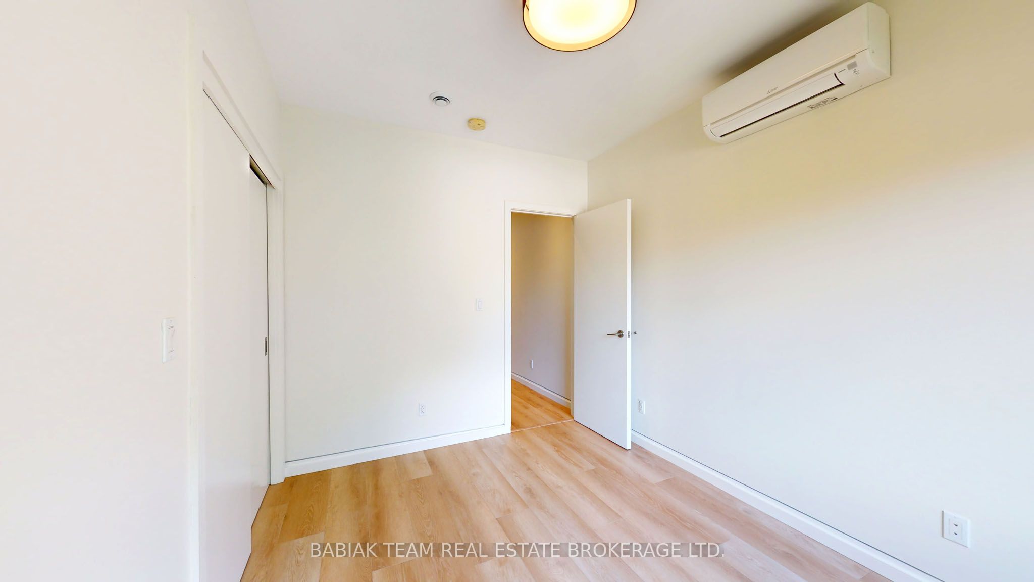 MLS #W12395336 image #16