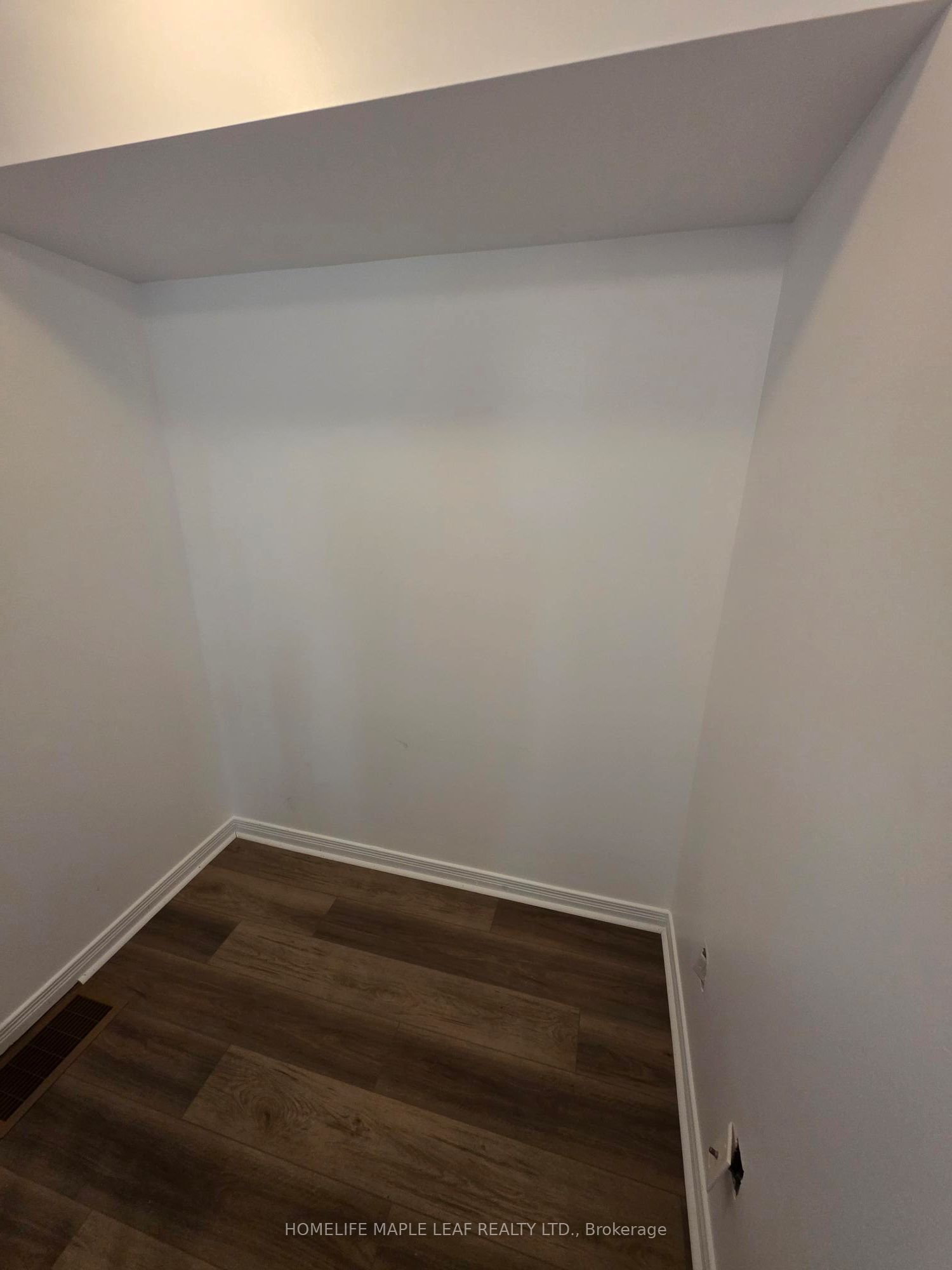 MLS #W12395348 image #10