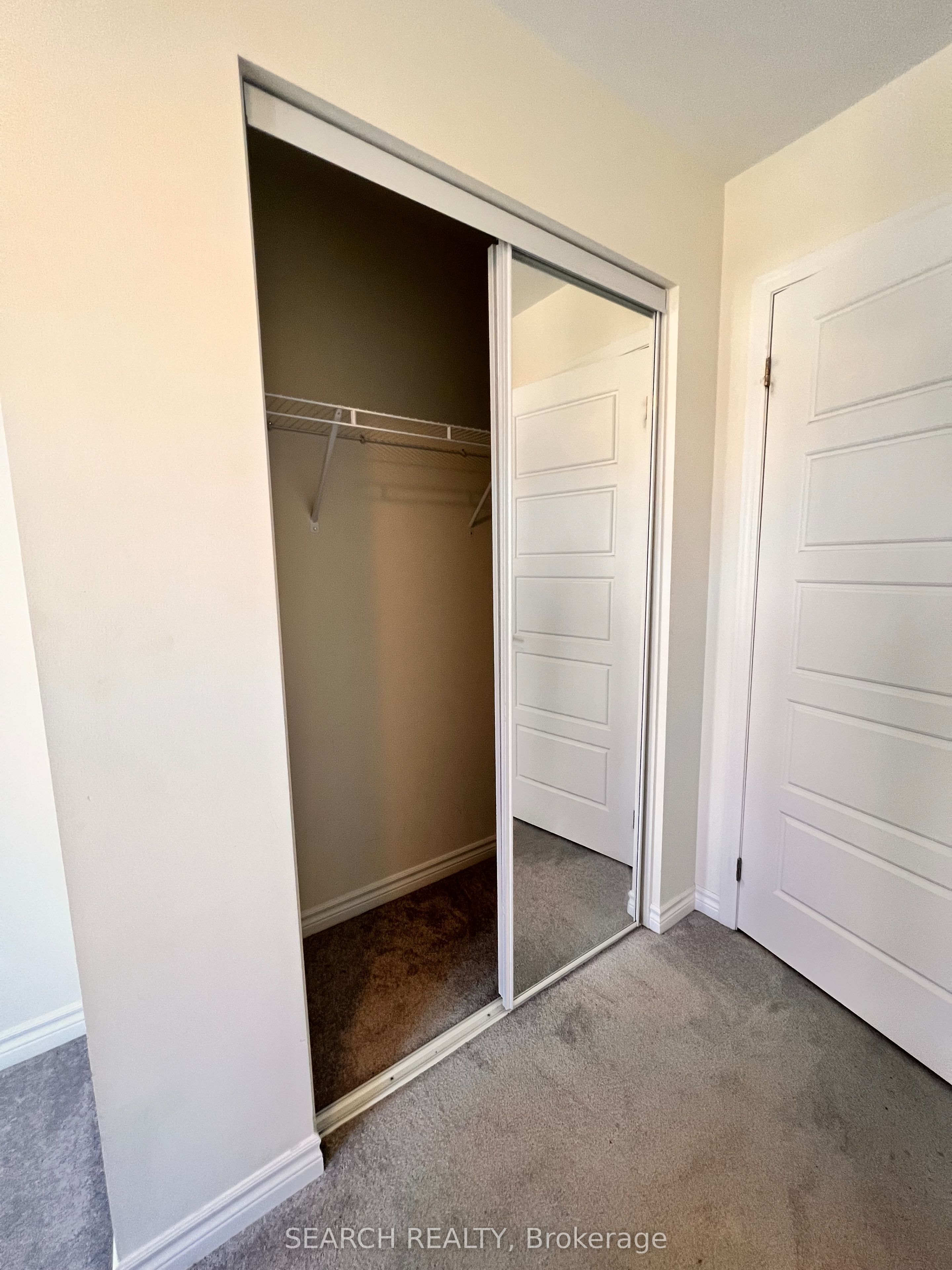 MLS #W12395781 image #7