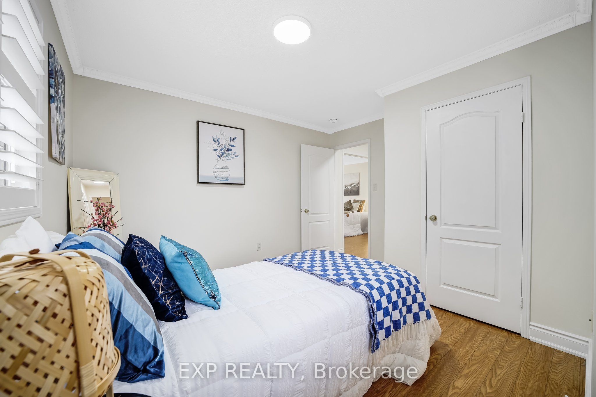 MLS #W12395792 image #16