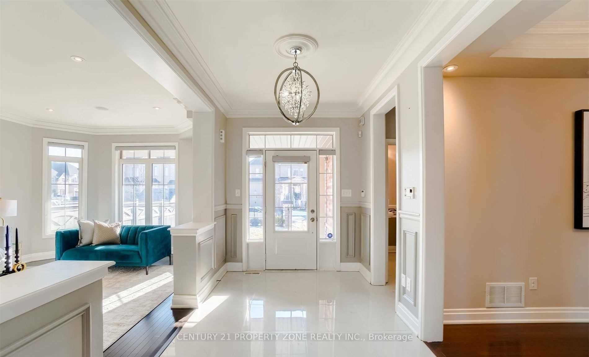 MLS #W12395799 image #3