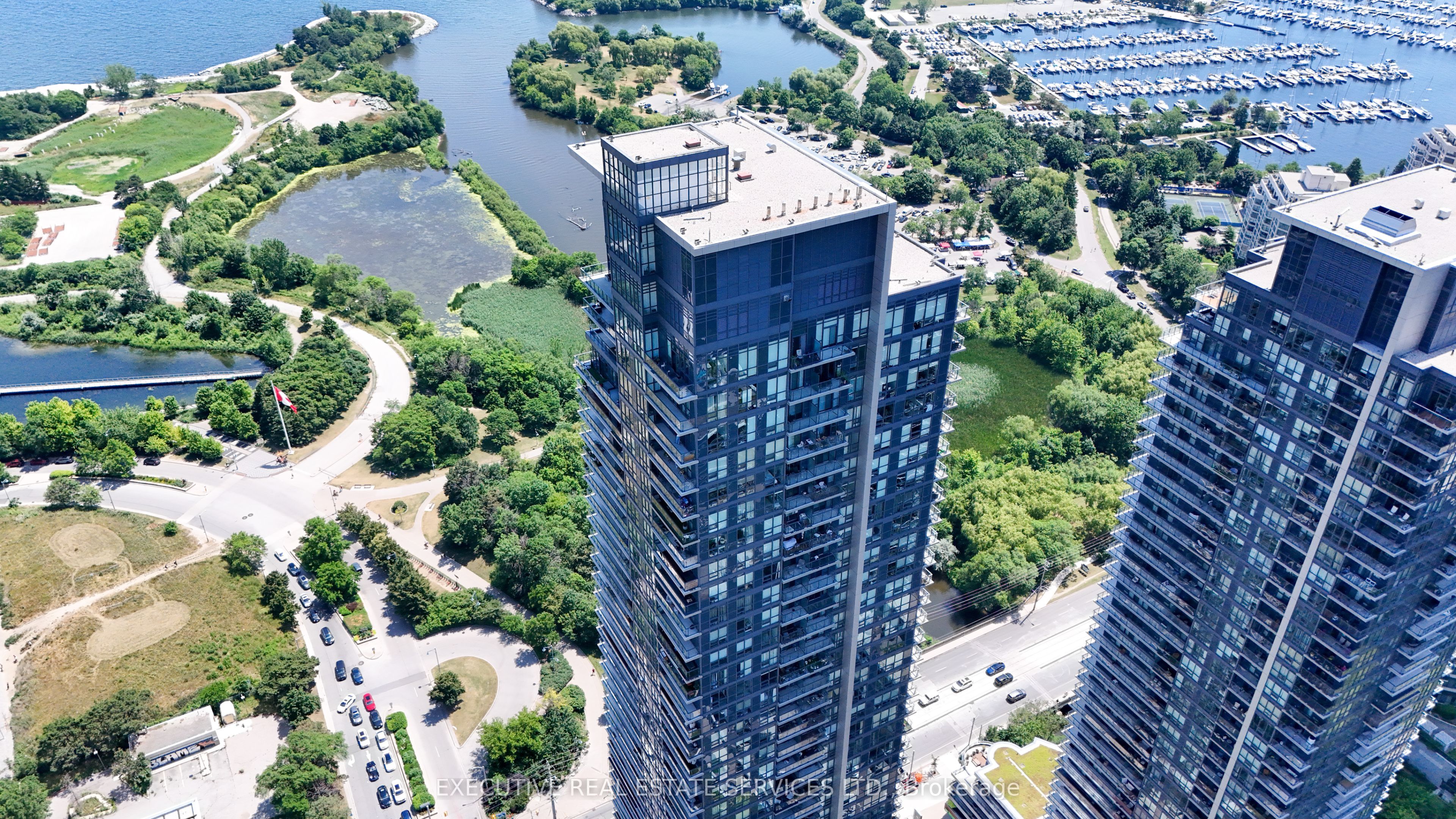 MLS #W12396069 image #12