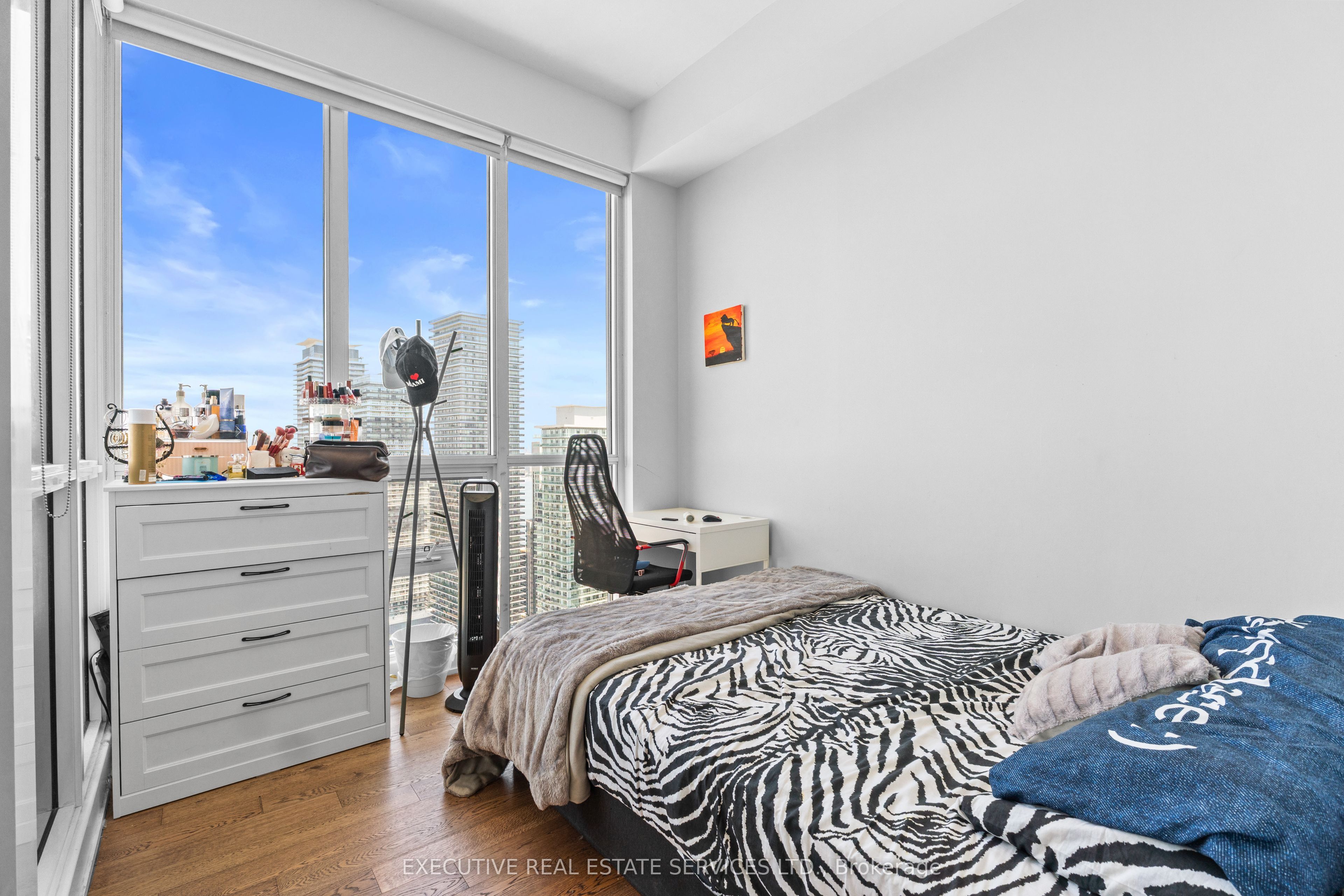 MLS #W12396069 image #30