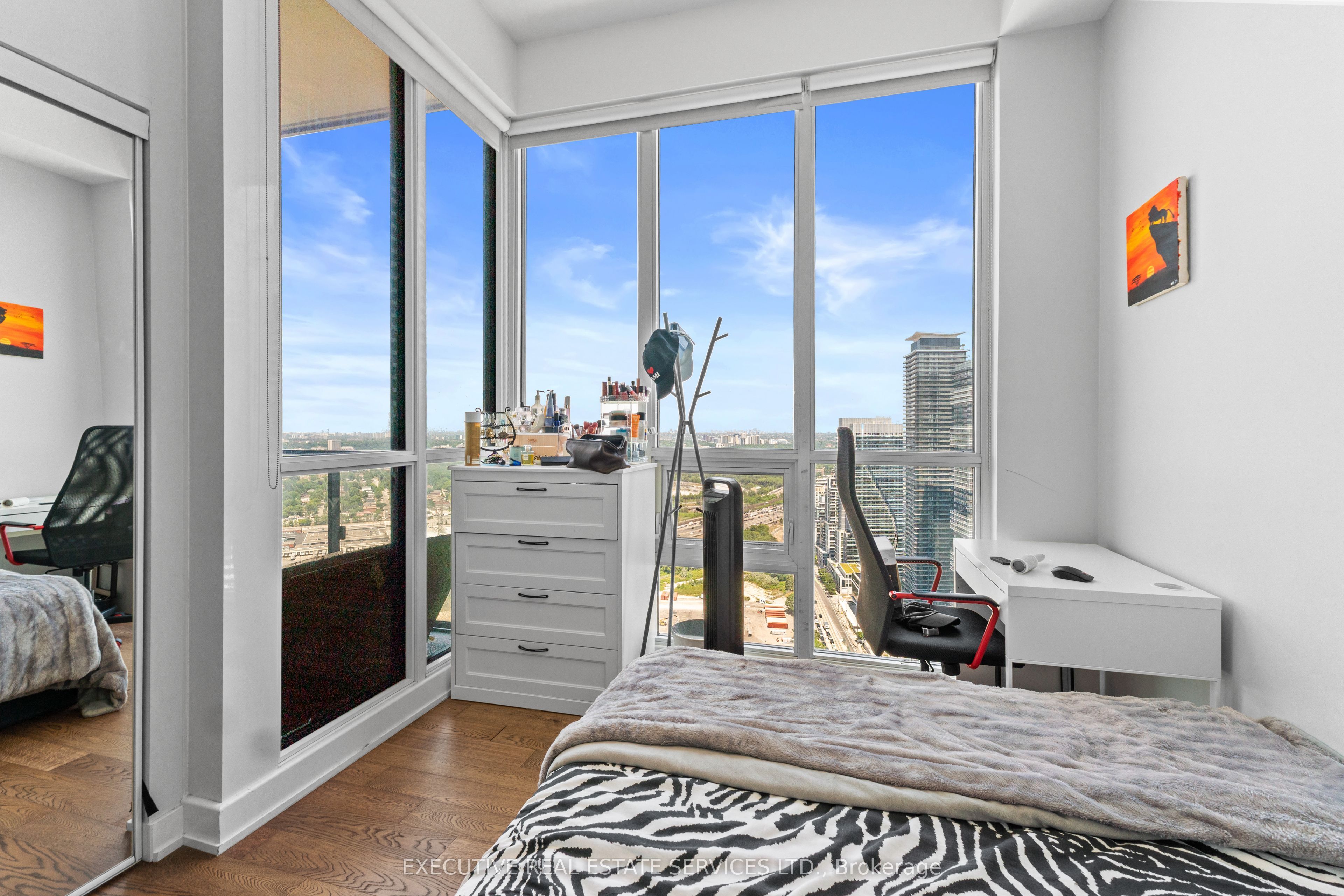 MLS #W12396069 image #31