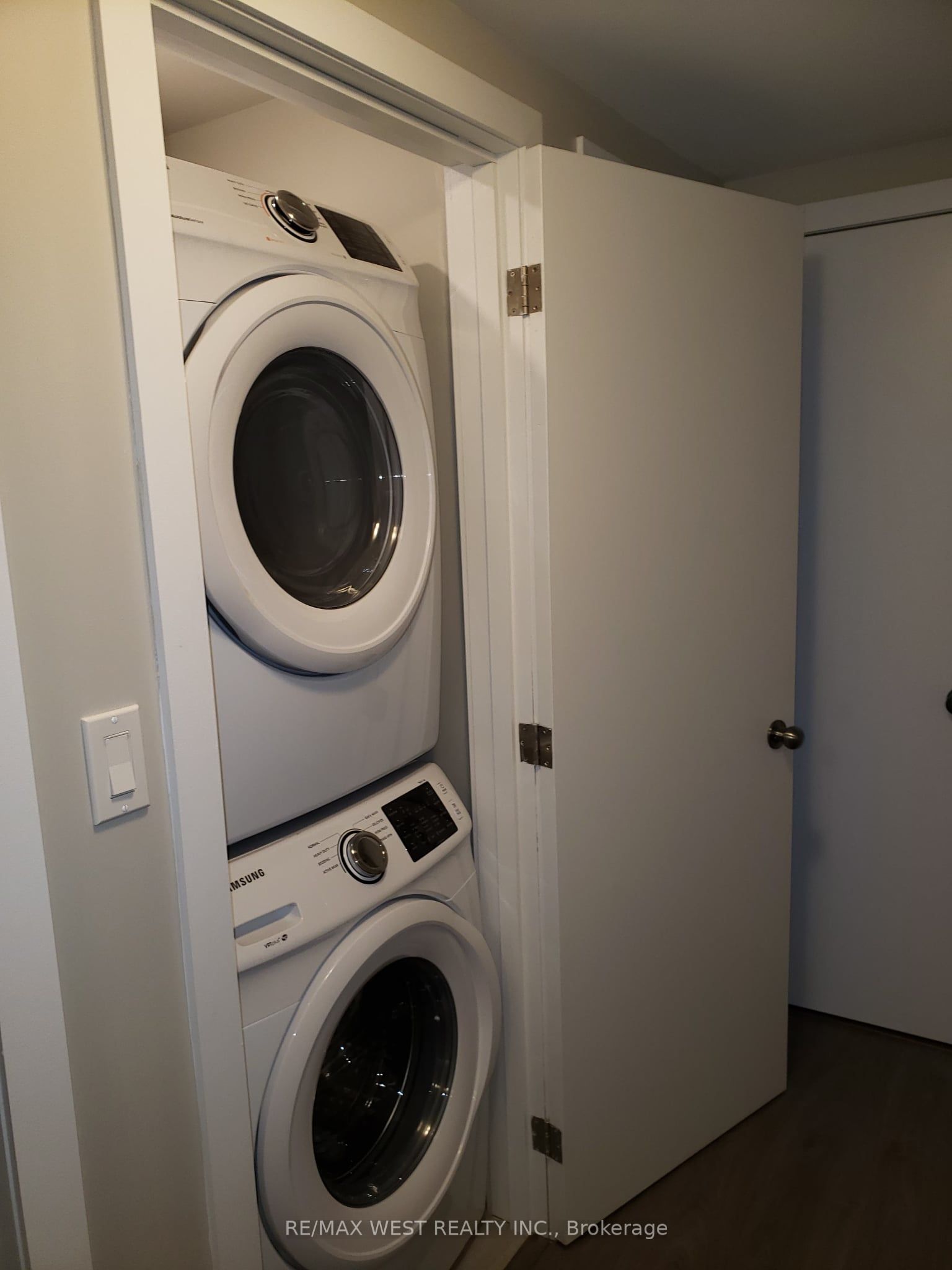 MLS #W12396126 image #6