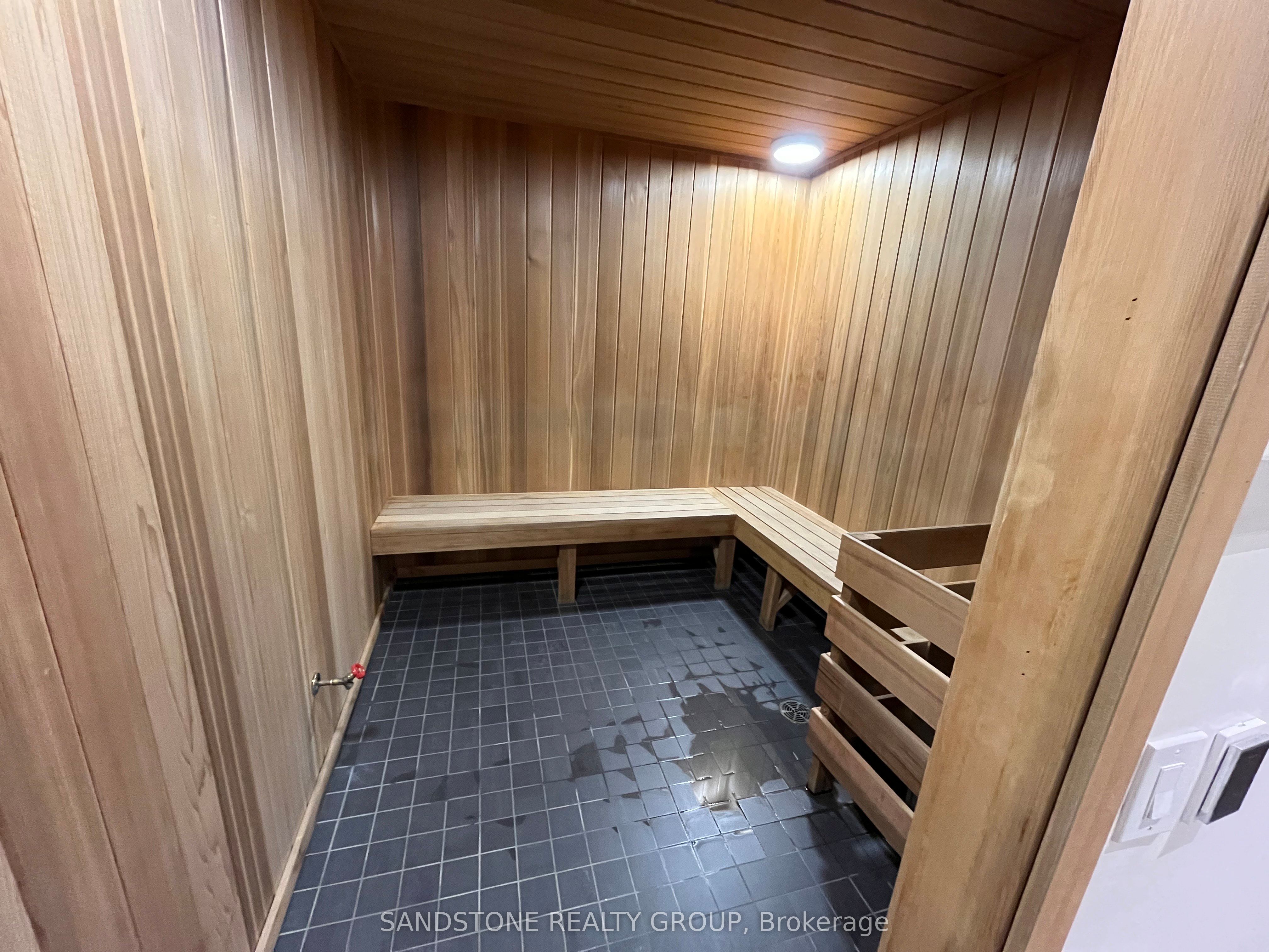 MLS #W12396625 image #11