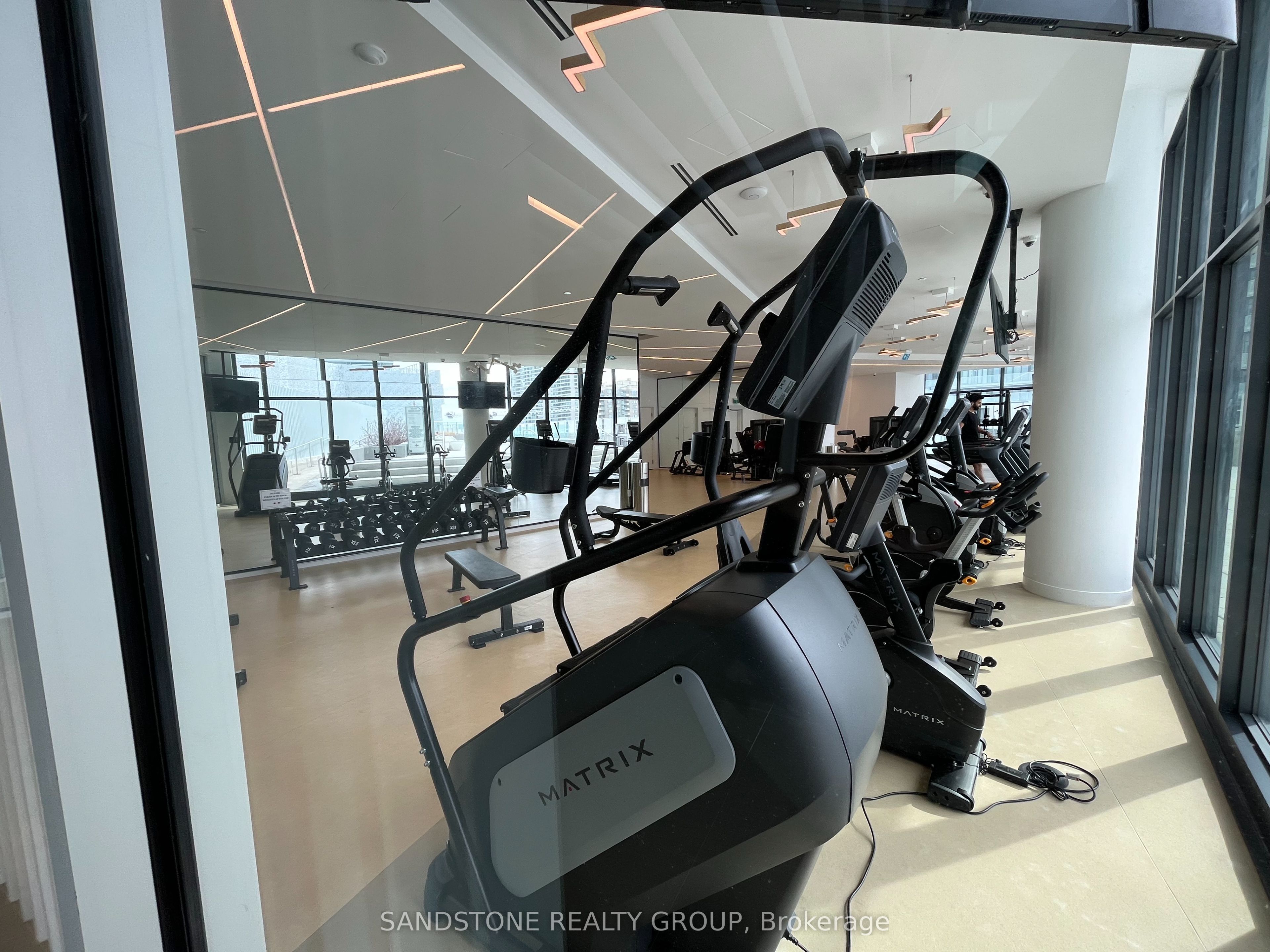 MLS #W12396625 image #13