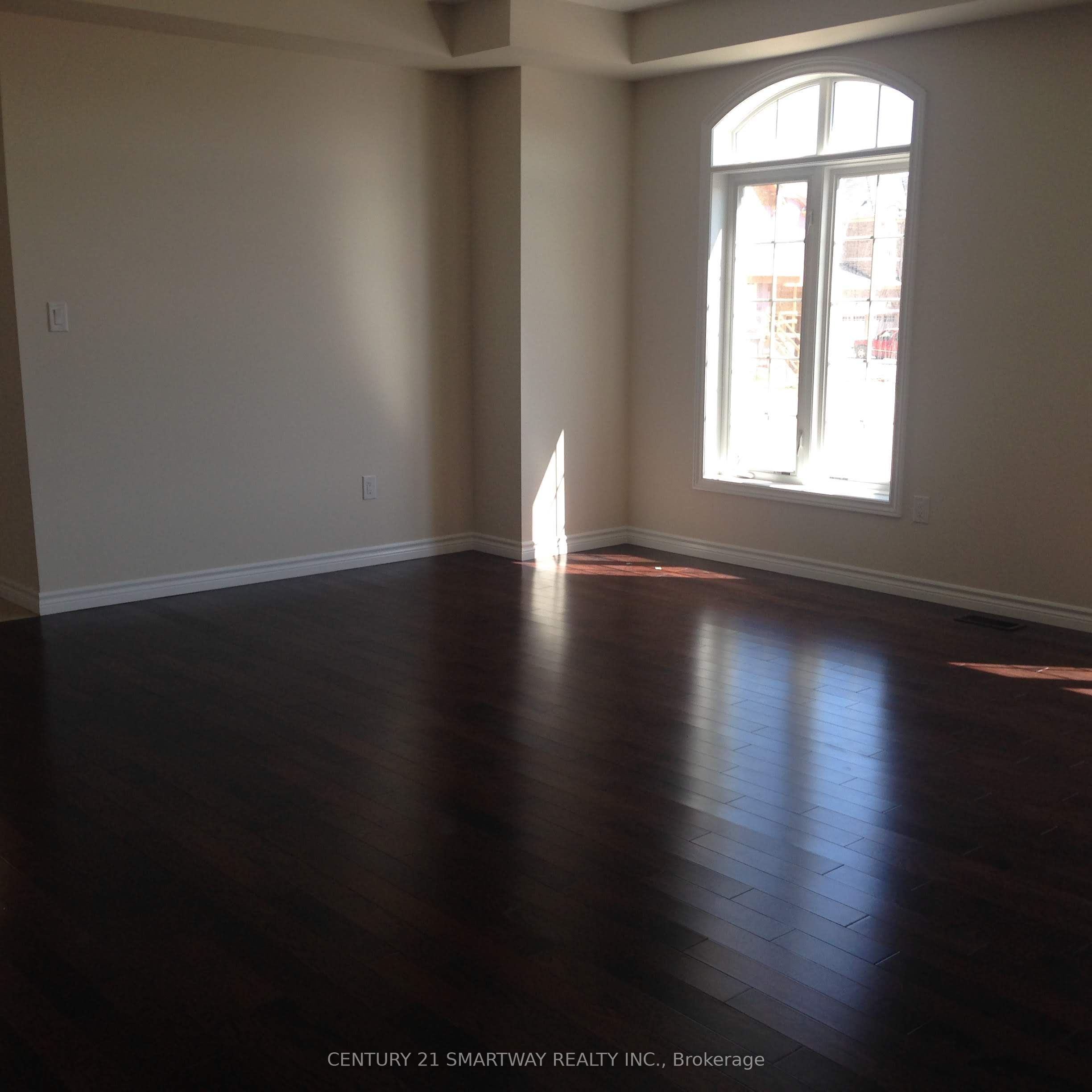 MLS #W12396664 image #9