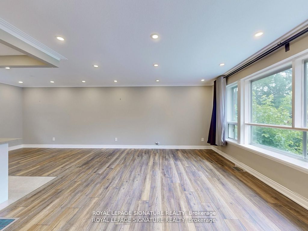 MLS #W12396682 image #5