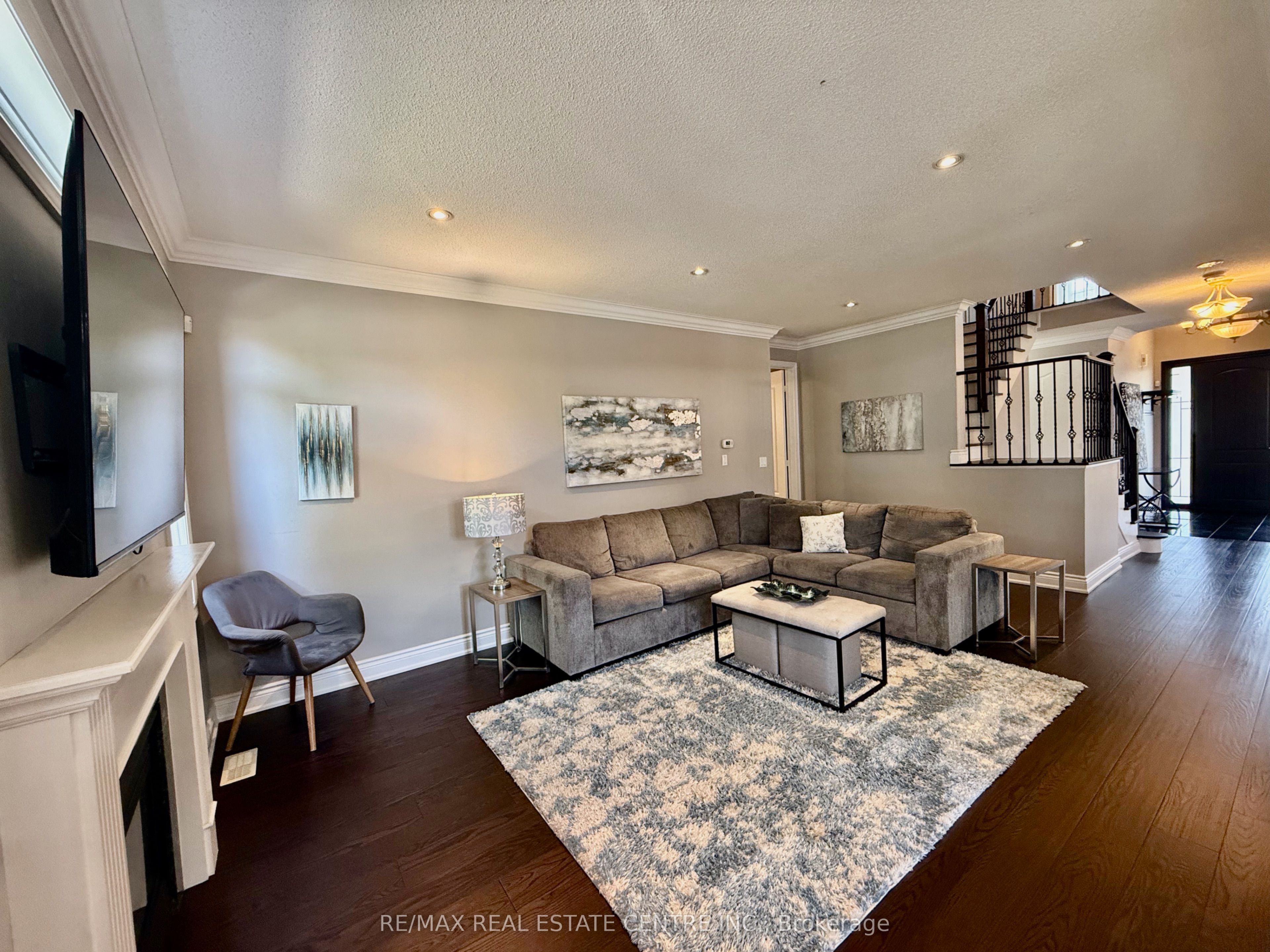 MLS #W12396962 image #12