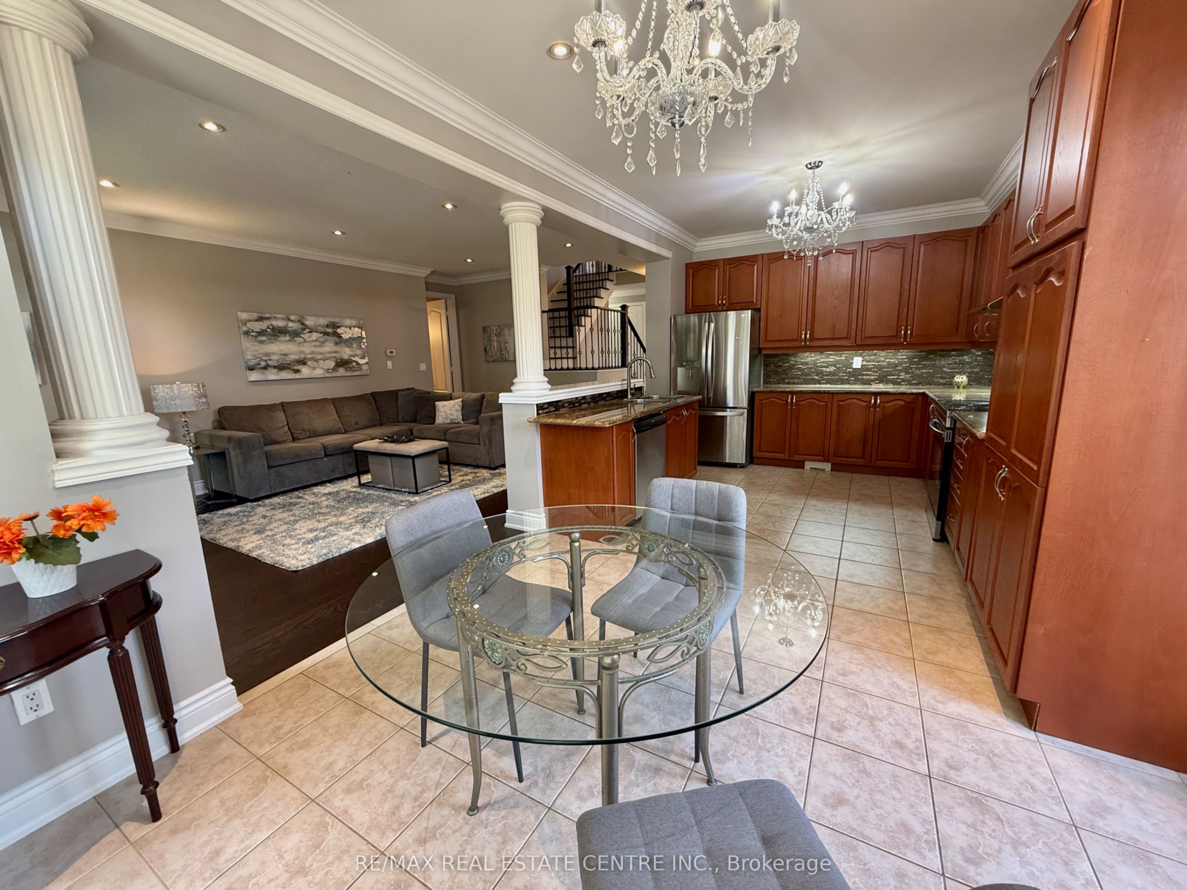 MLS #W12396962 image #16